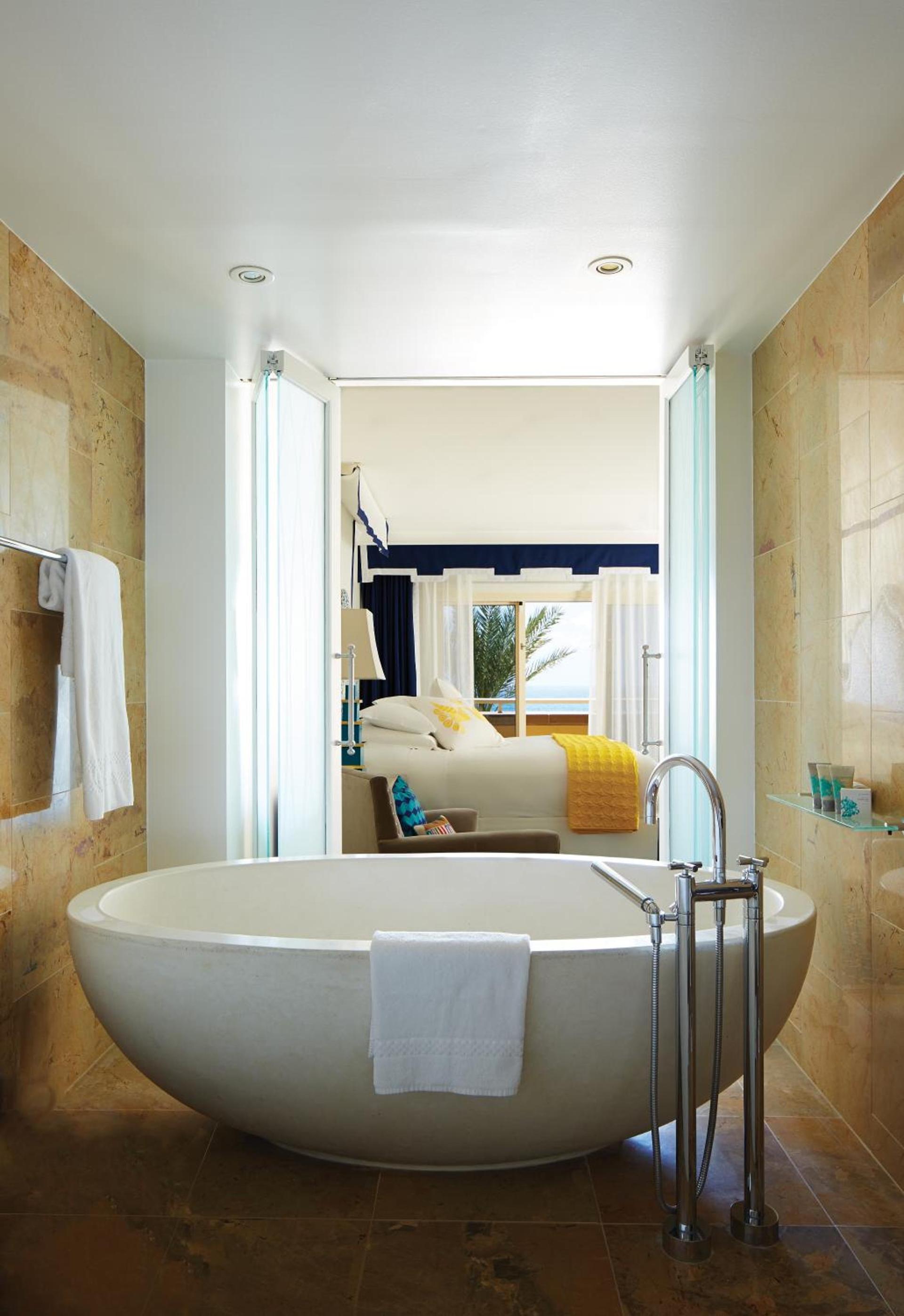 Eau Resort & Spa photo 20
