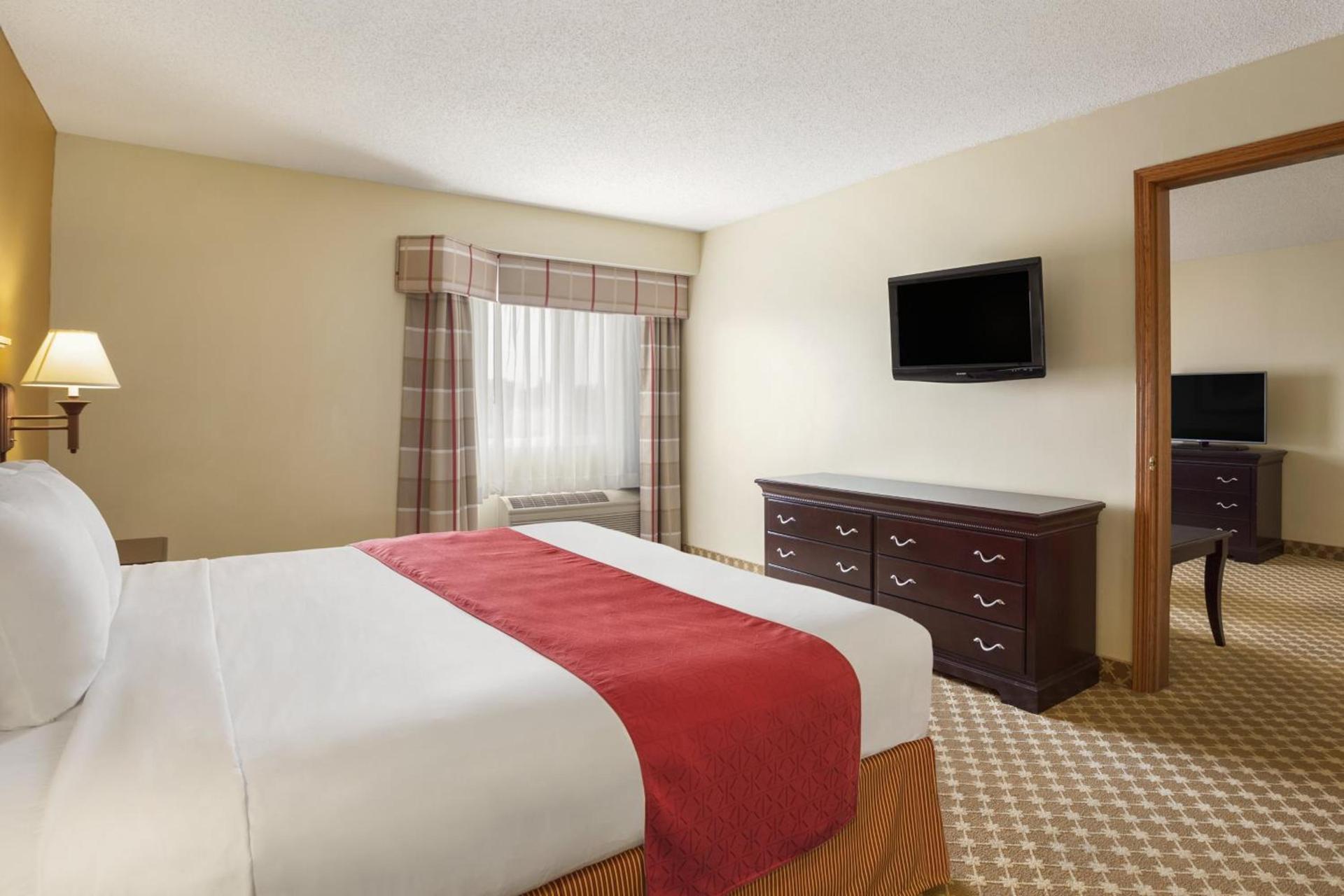 Country Inn & Suites by Radisson, Lincoln North Hotel and Conference Center, NE photo 45