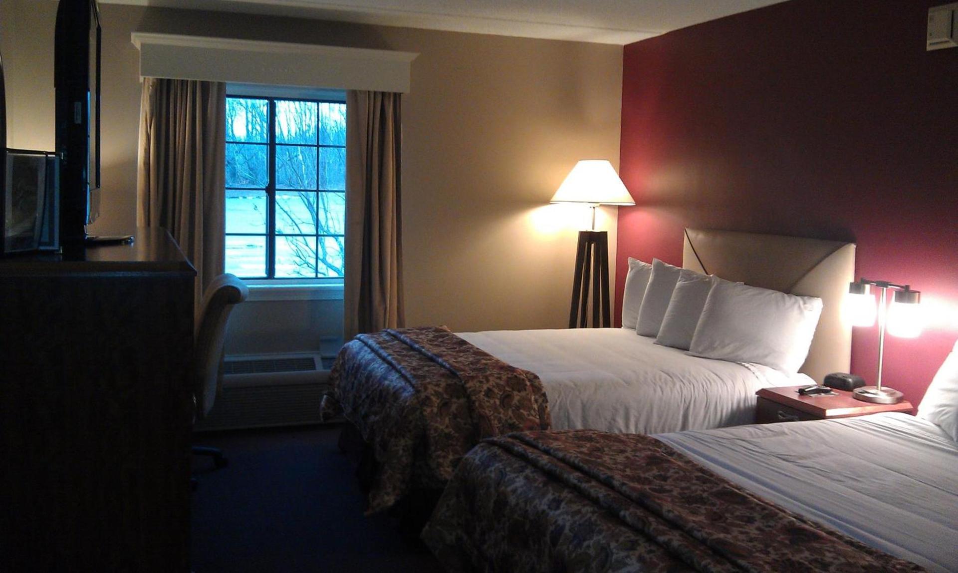 Fireside Inn & Suites West Lebanon photo 37