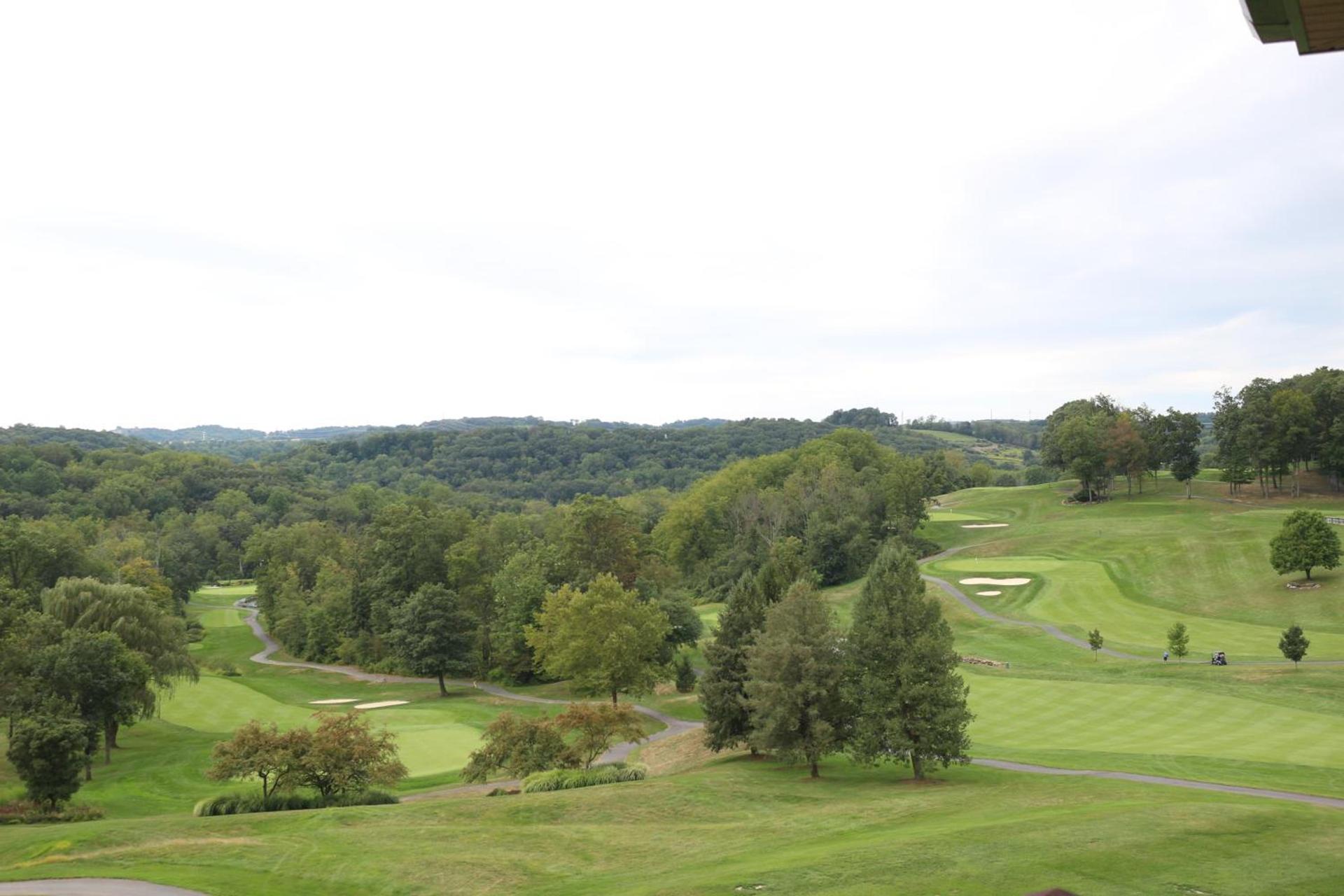 The Lodge at Woodstone Country Club photo 4