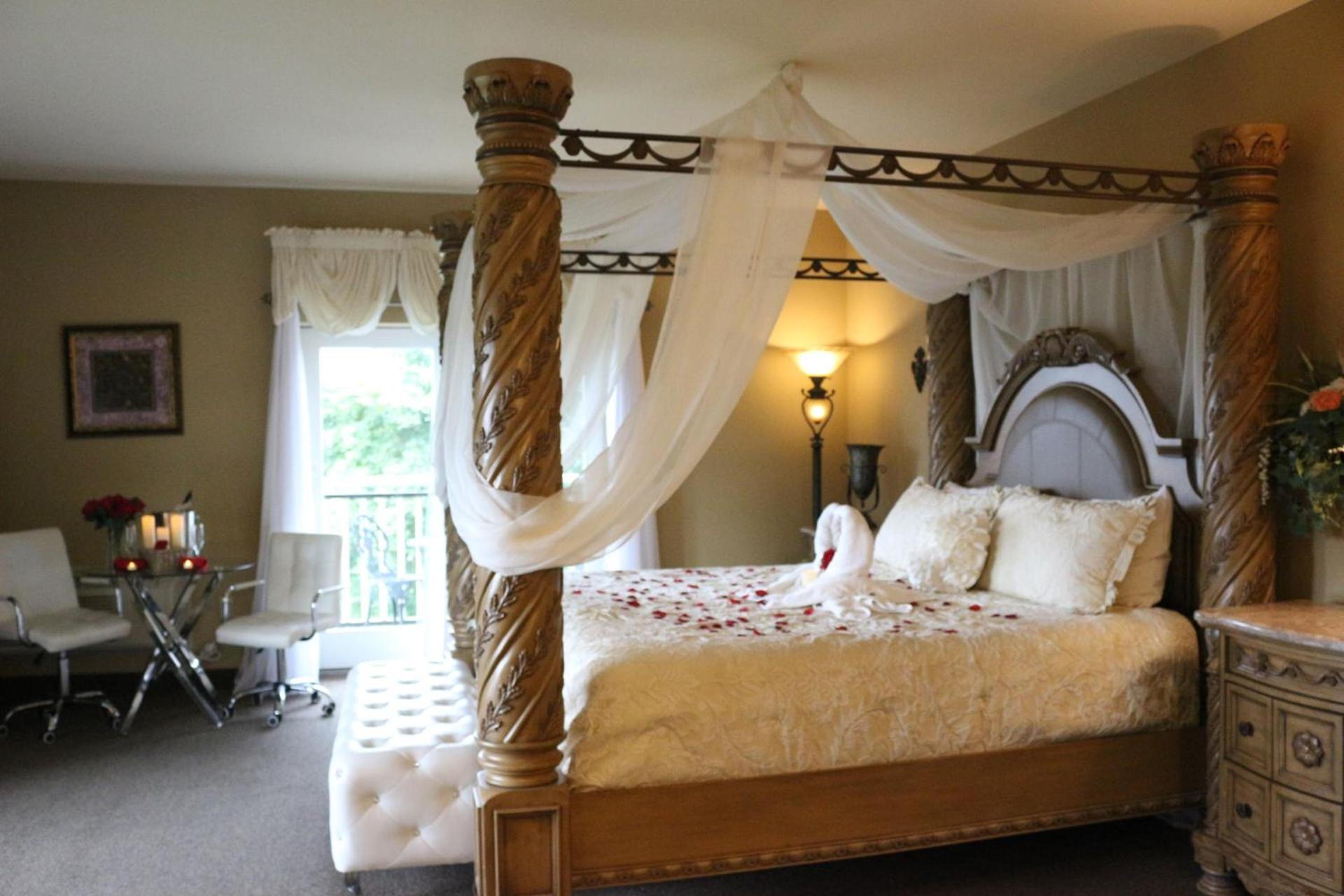 The Lodge at Woodstone Country Club photo 47