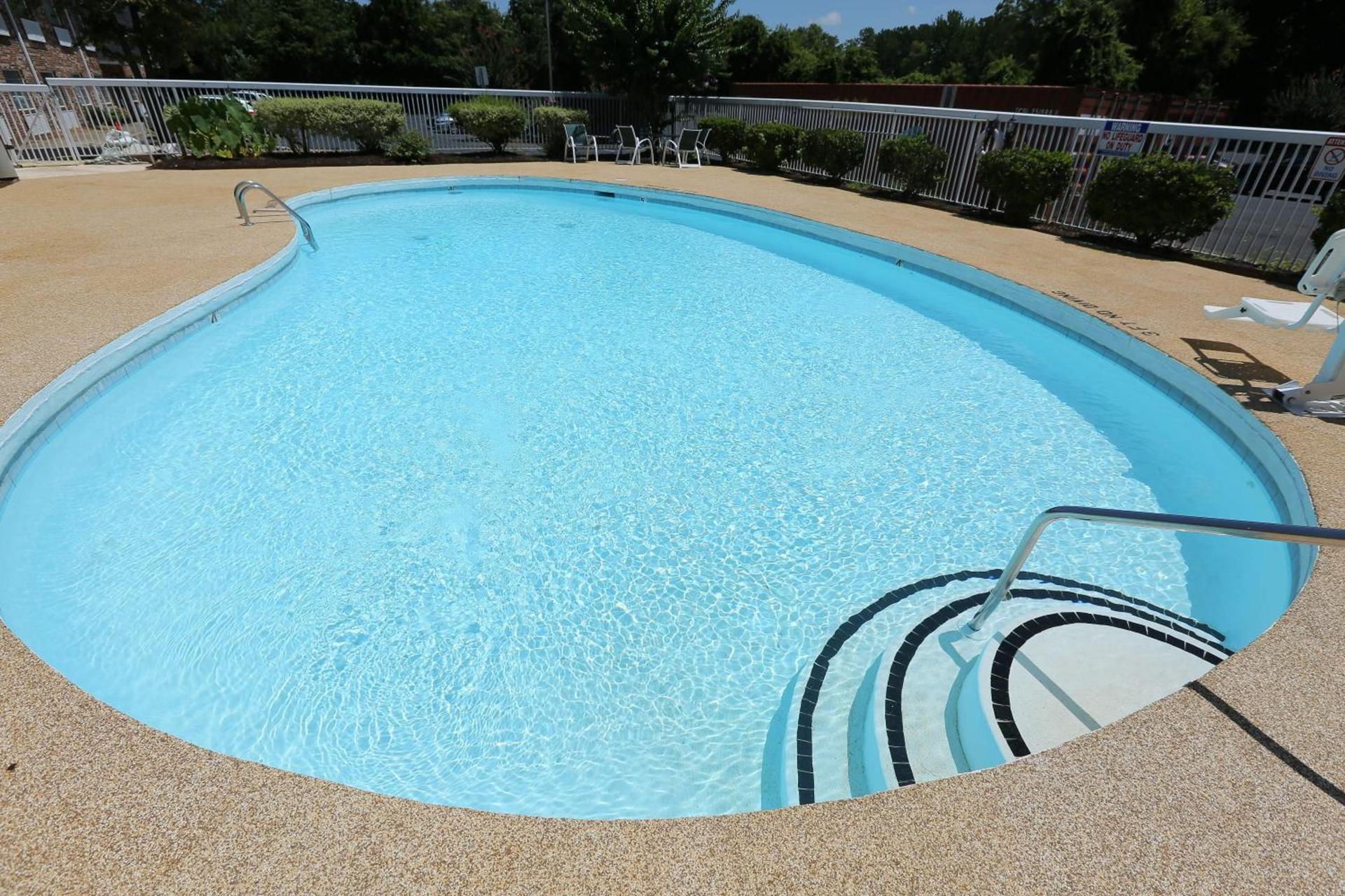 Country Inn & Suites by Radisson, Charlotte I-85 Airport, NC photo 28