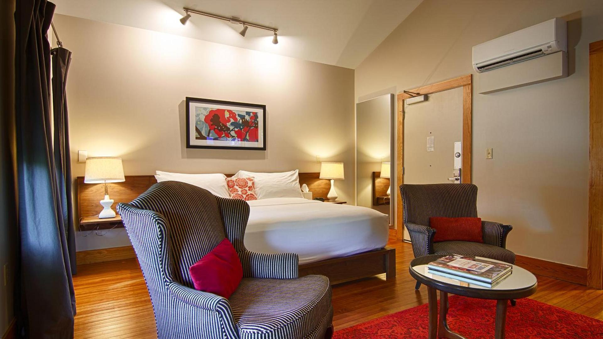 Heywood Hotel photo 5