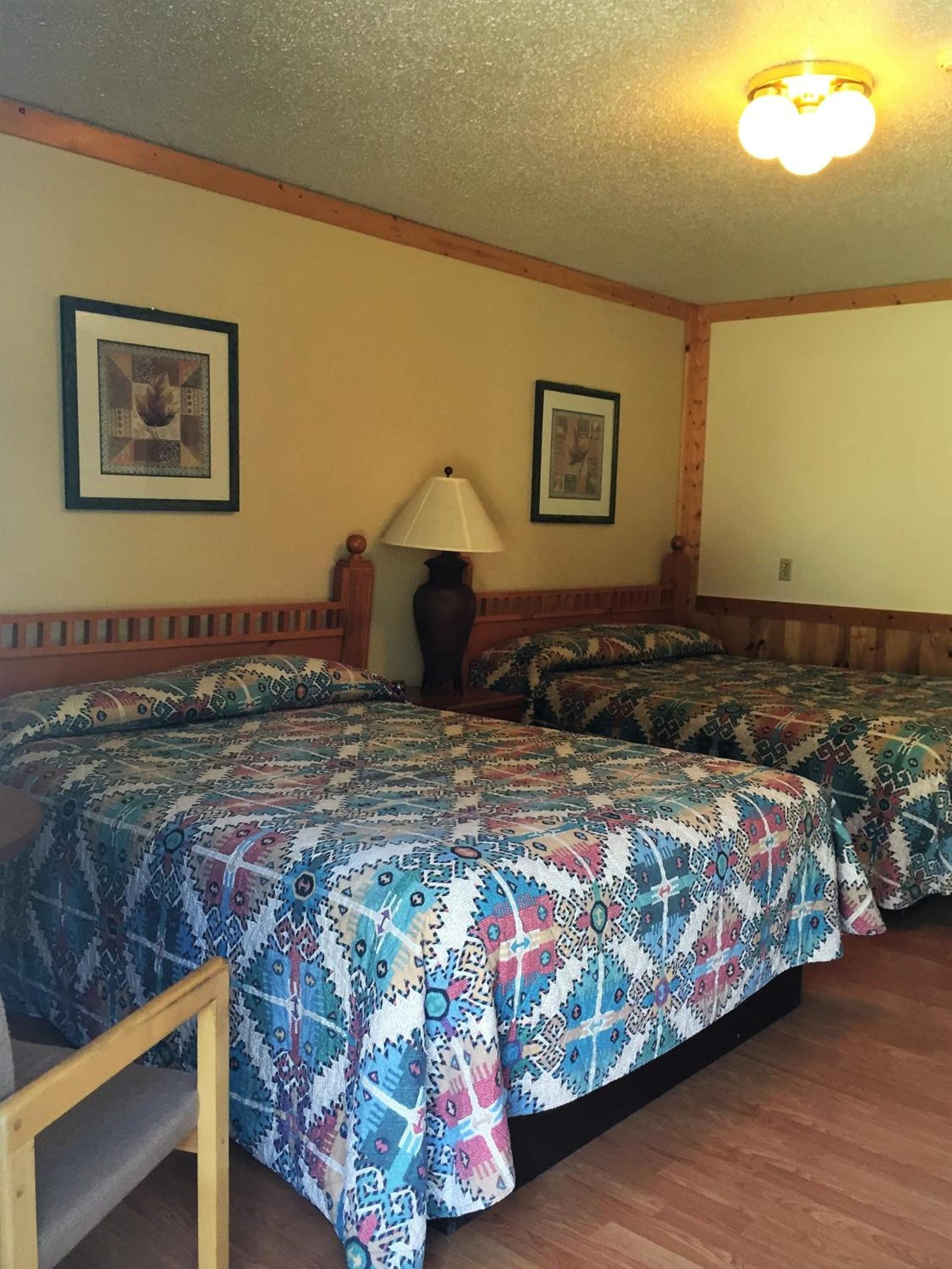 Z Bar Motel photo 66