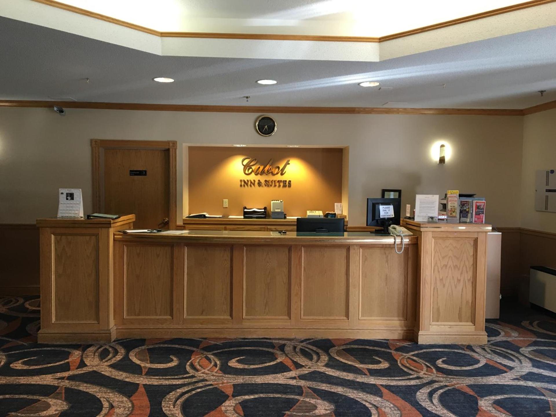 Cabot Inn & Suites photo 16
