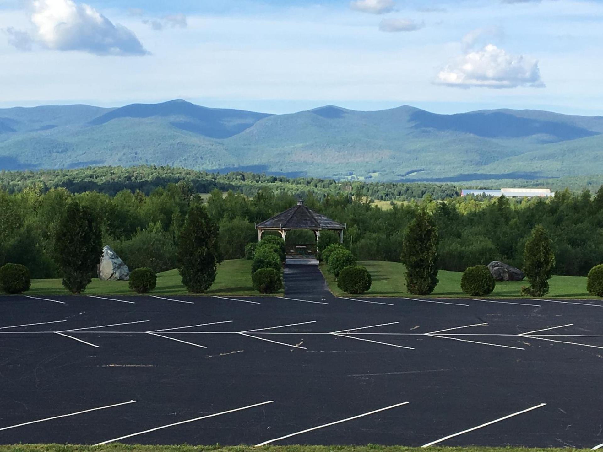 Cabot Inn & Suites photo 12
