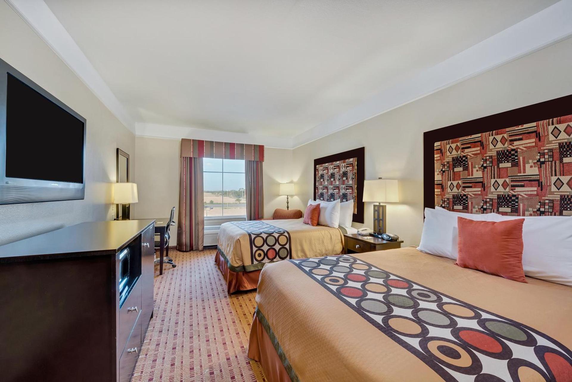 Super 8 by Wyndham Hidalgo at La Plaza Mall & Mcallen Airport photo 36
