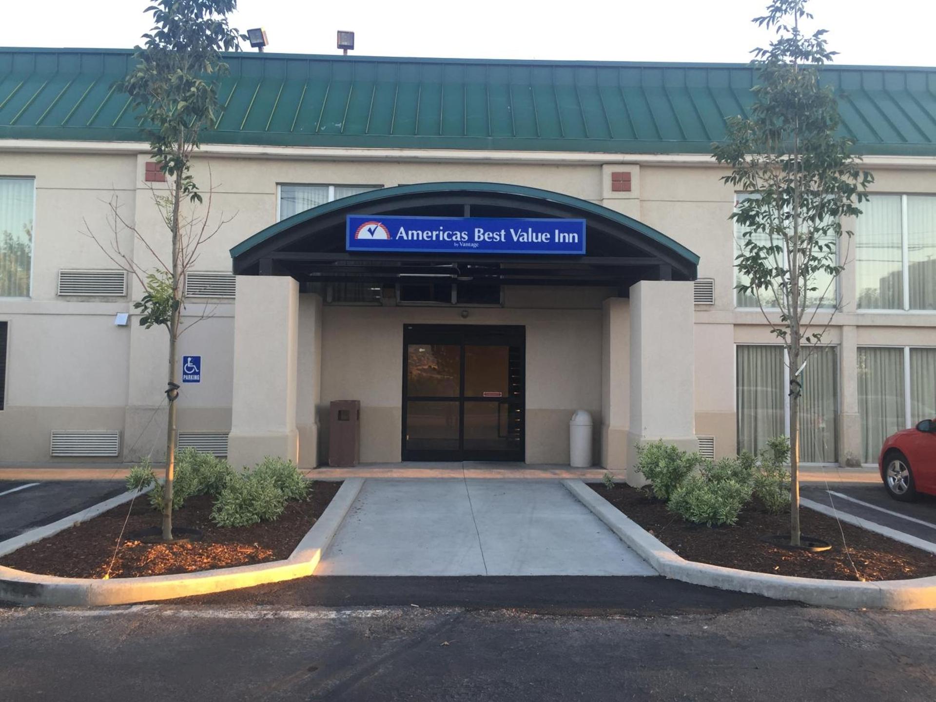 Americas Best Value Inn & Suites-Boise photo 1