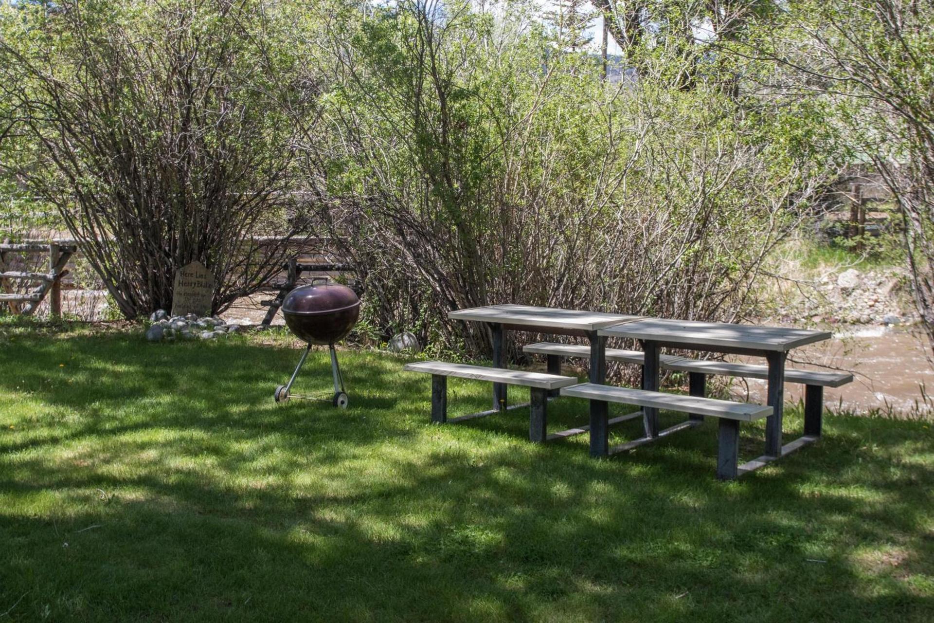 Stagecoach Inn & Suites photo 87