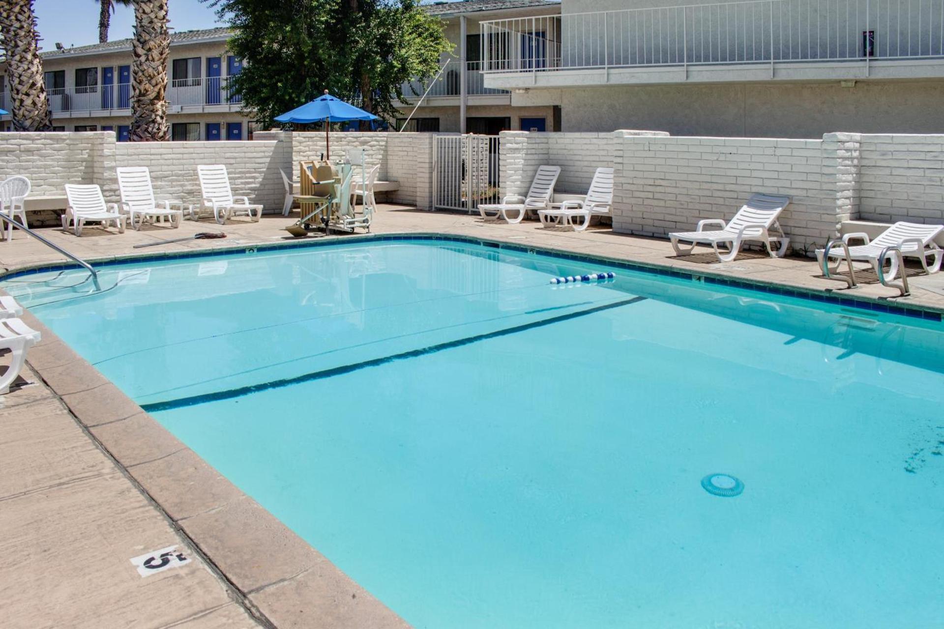 Motel 6-Bakersfield, CA - South photo 44