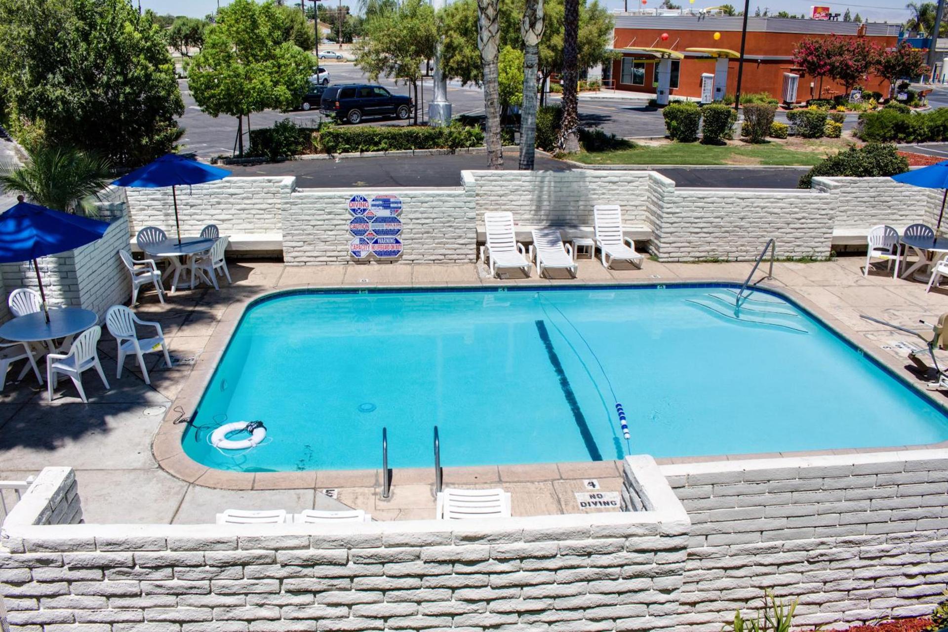 Motel 6-Bakersfield, CA - South photo 43