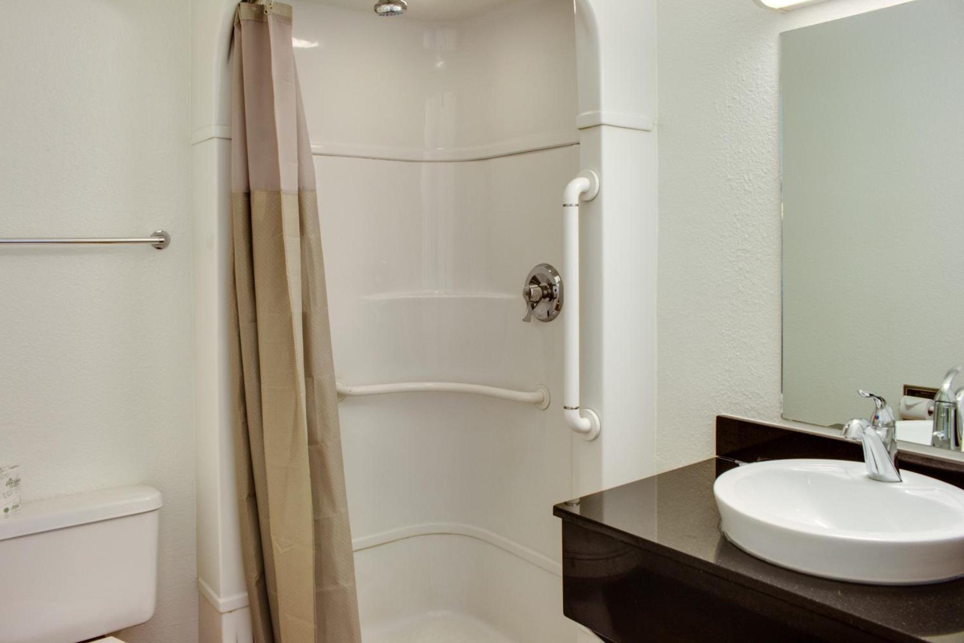 Motel 6-Bakersfield, CA - South photo 47