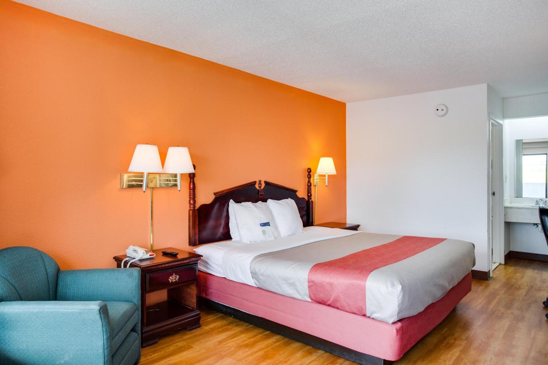 Motel 6-White House, TN photo 22