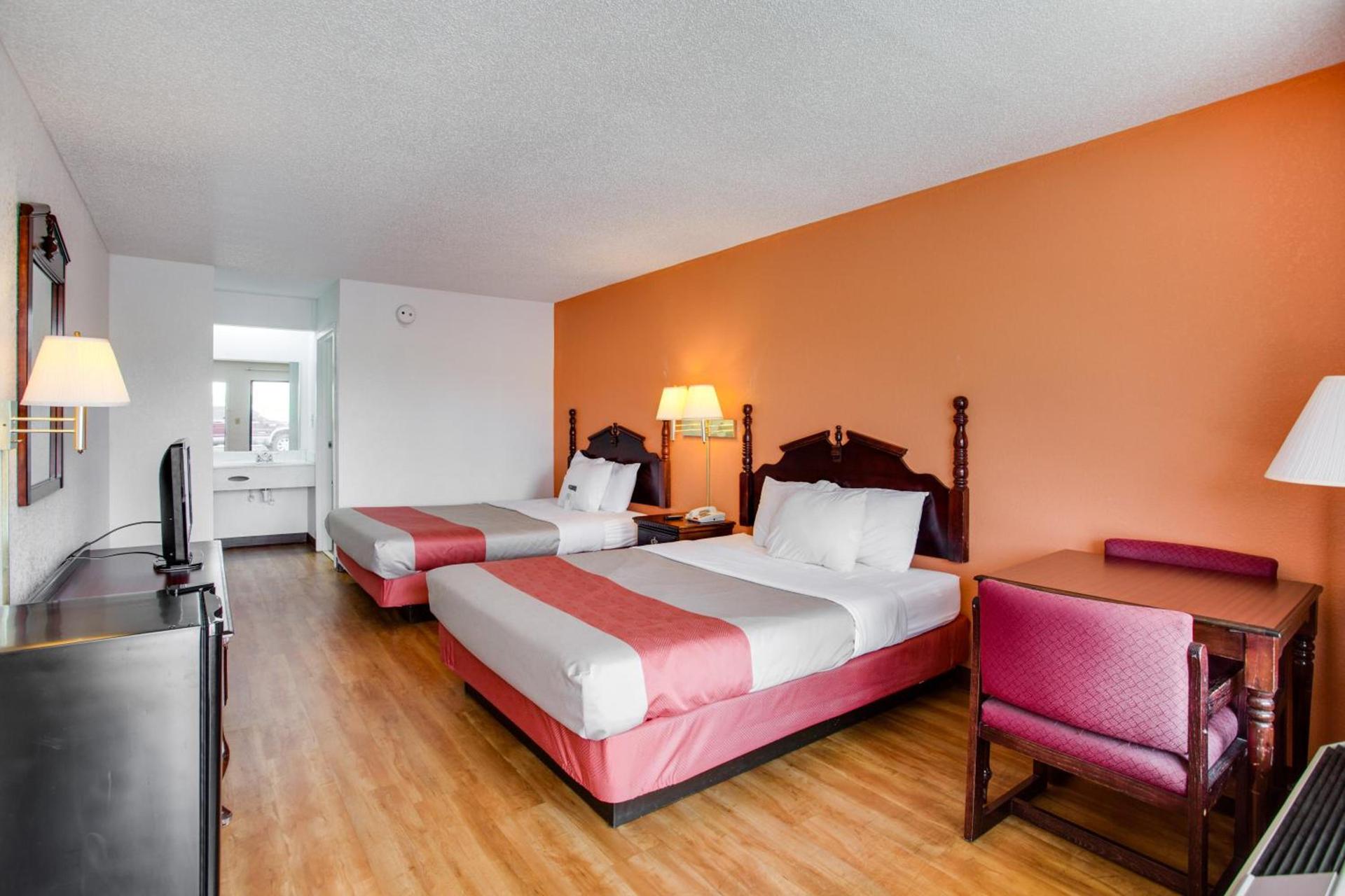 Motel 6-White House, TN photo 26