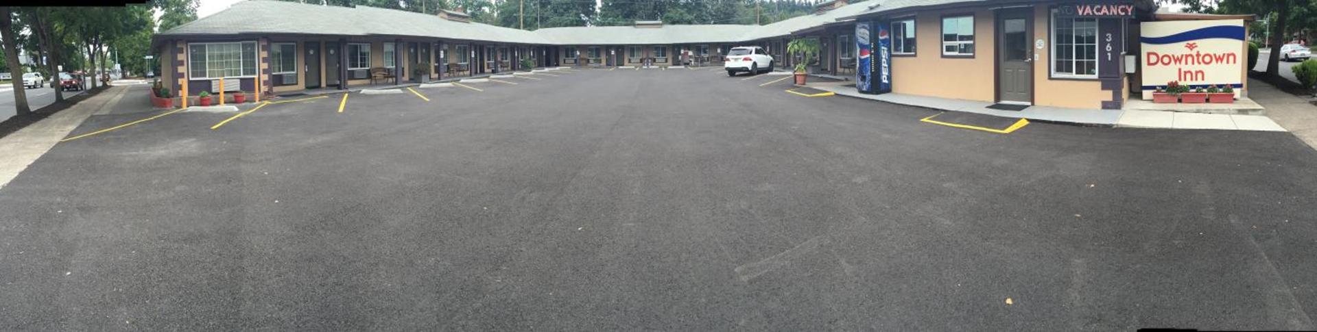 Downtown Inn photo 25