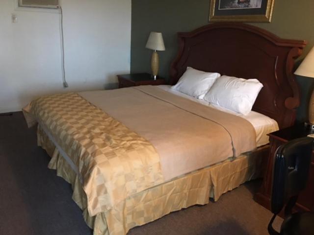 Sunset Inn photo 4