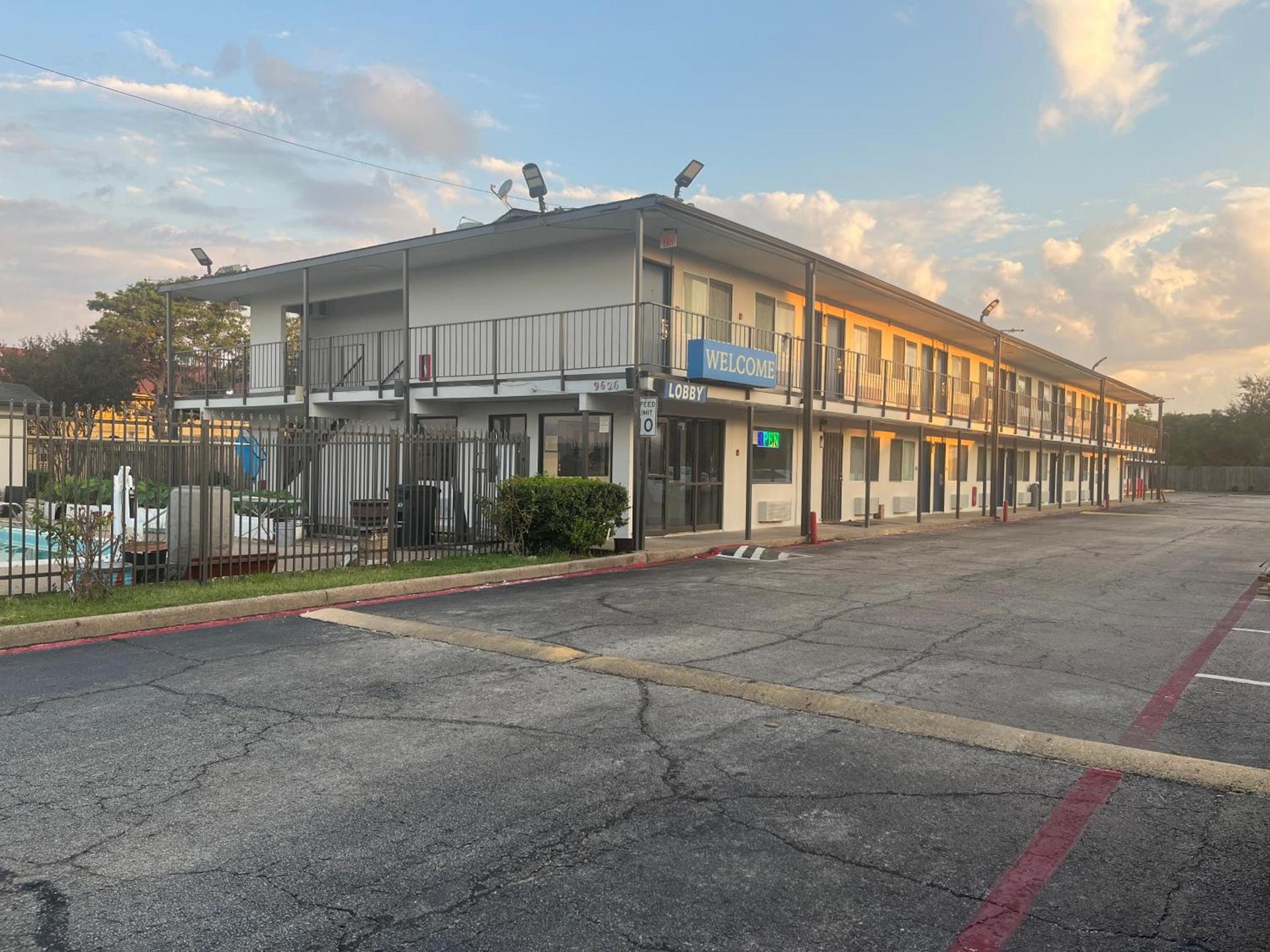 Motel 6 Dallas, TX – St. Augustine / HWY 175 photo 14