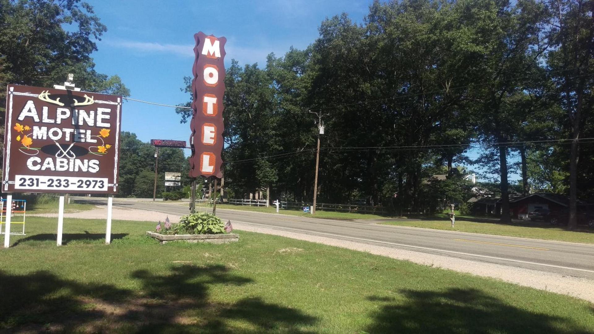 Alpine Motel photo 1