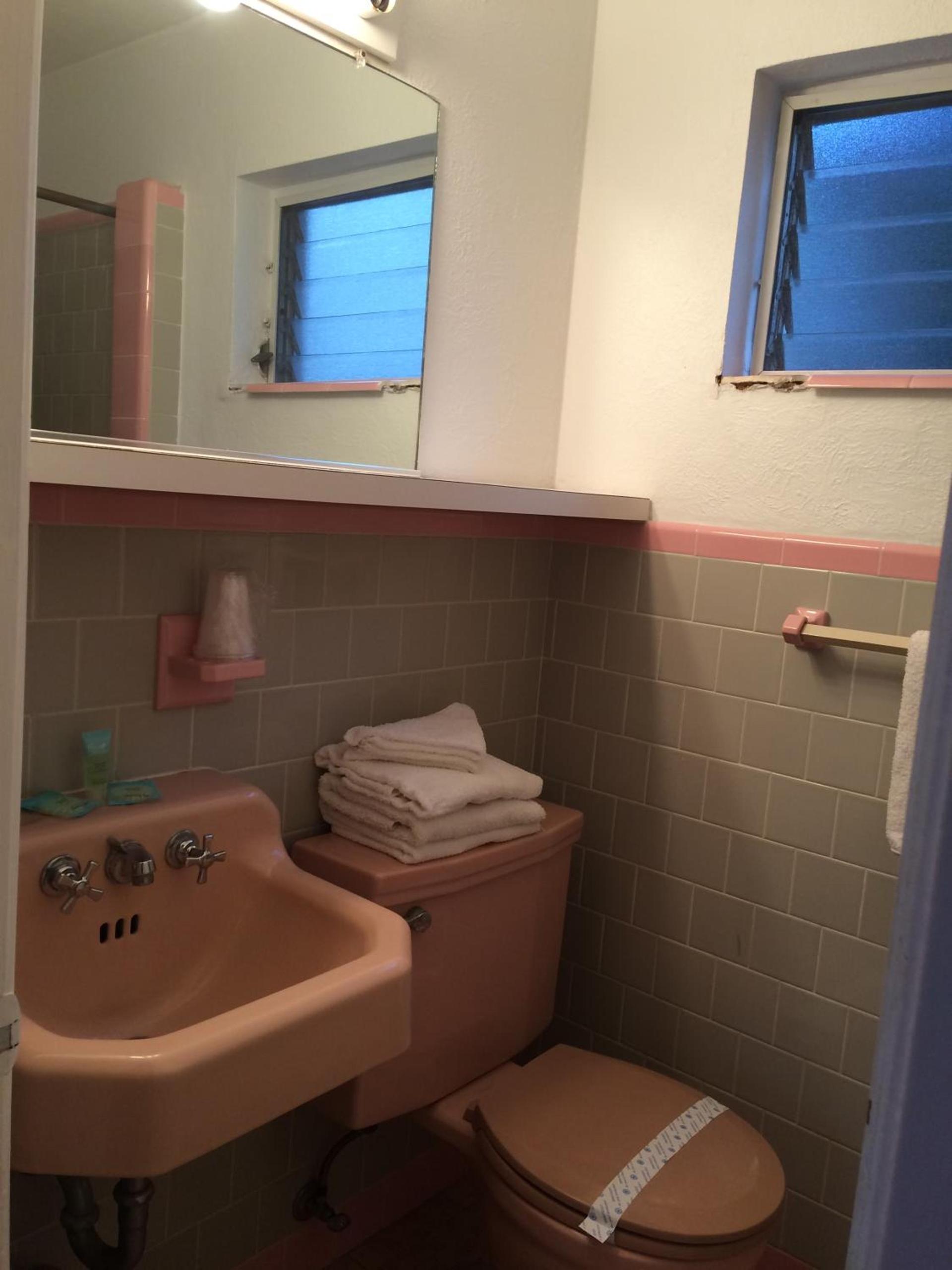 Royal Court Motel photo 78