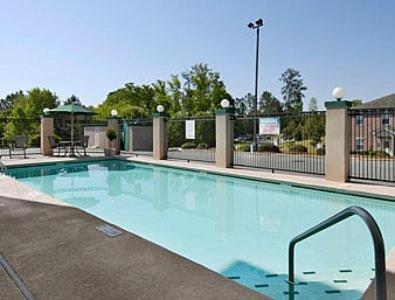 Wingate by Wyndham Macon I-75 photo 2