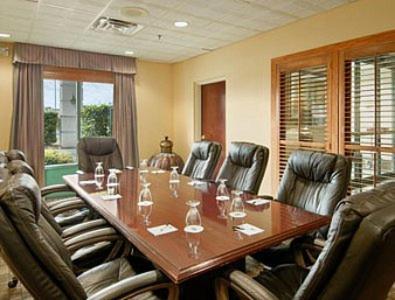 Wingate by Wyndham Macon I-75 photo 4