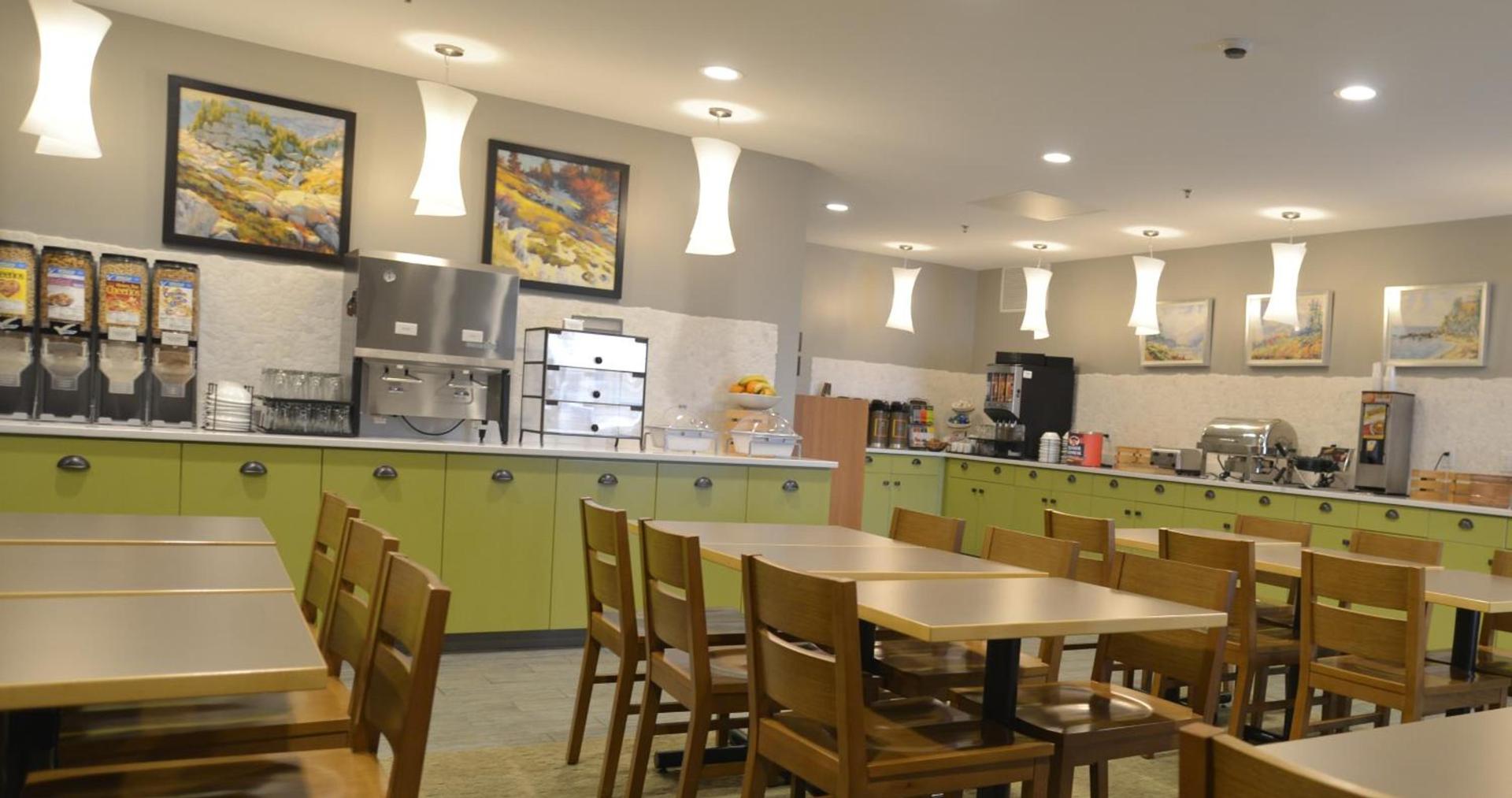 Country Inn & Suites by Radisson, Duluth North, MN photo 22