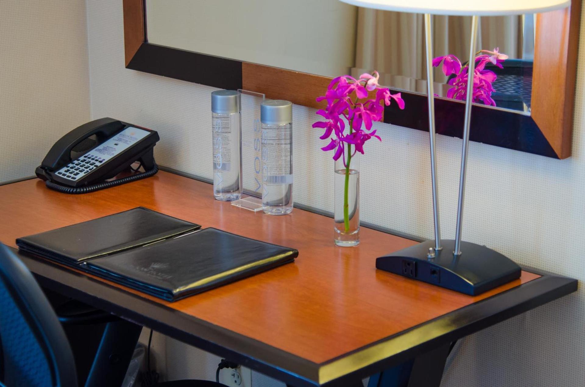 Beacon Hotel & Corporate Quarters photo 13