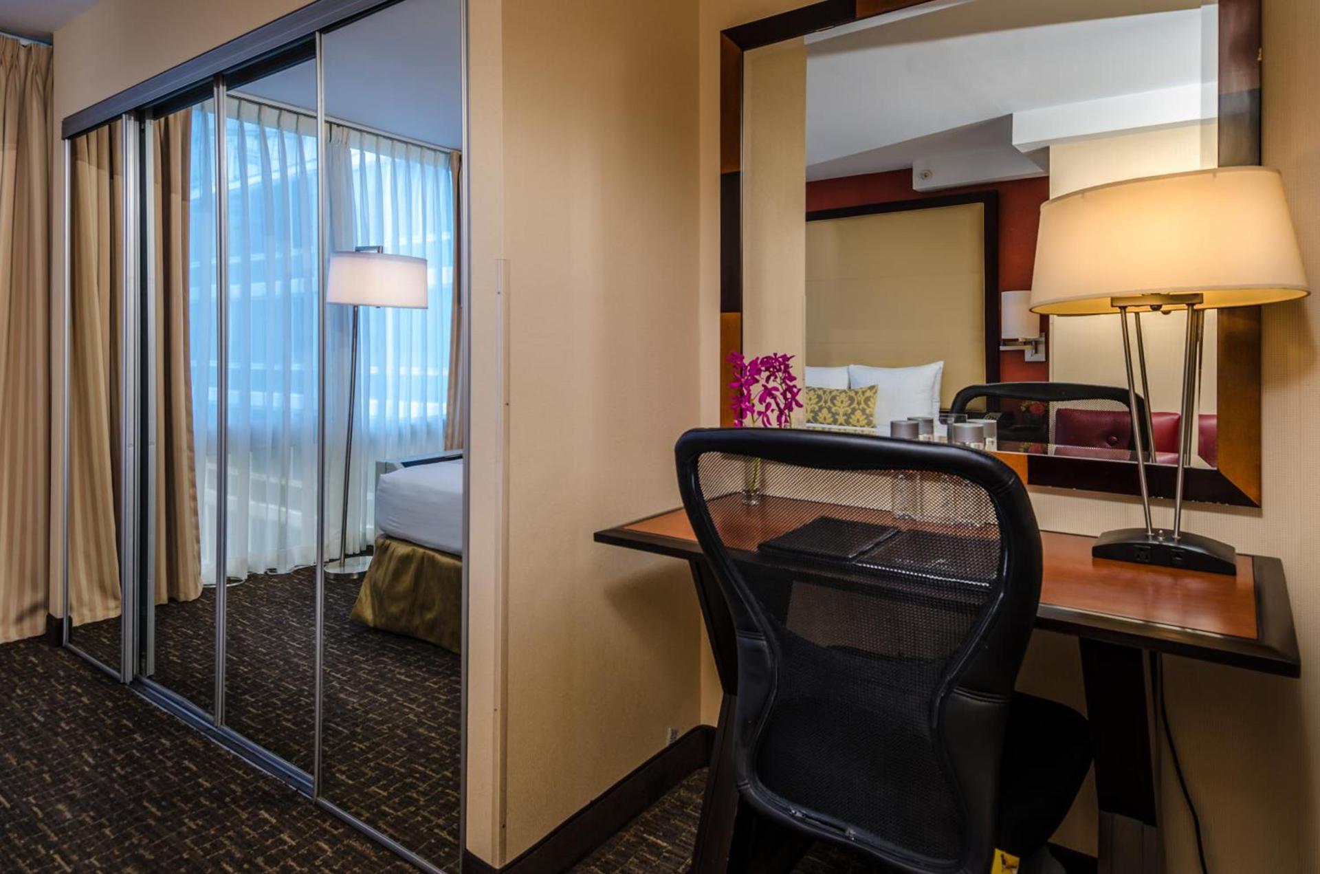 Beacon Hotel & Corporate Quarters photo 26