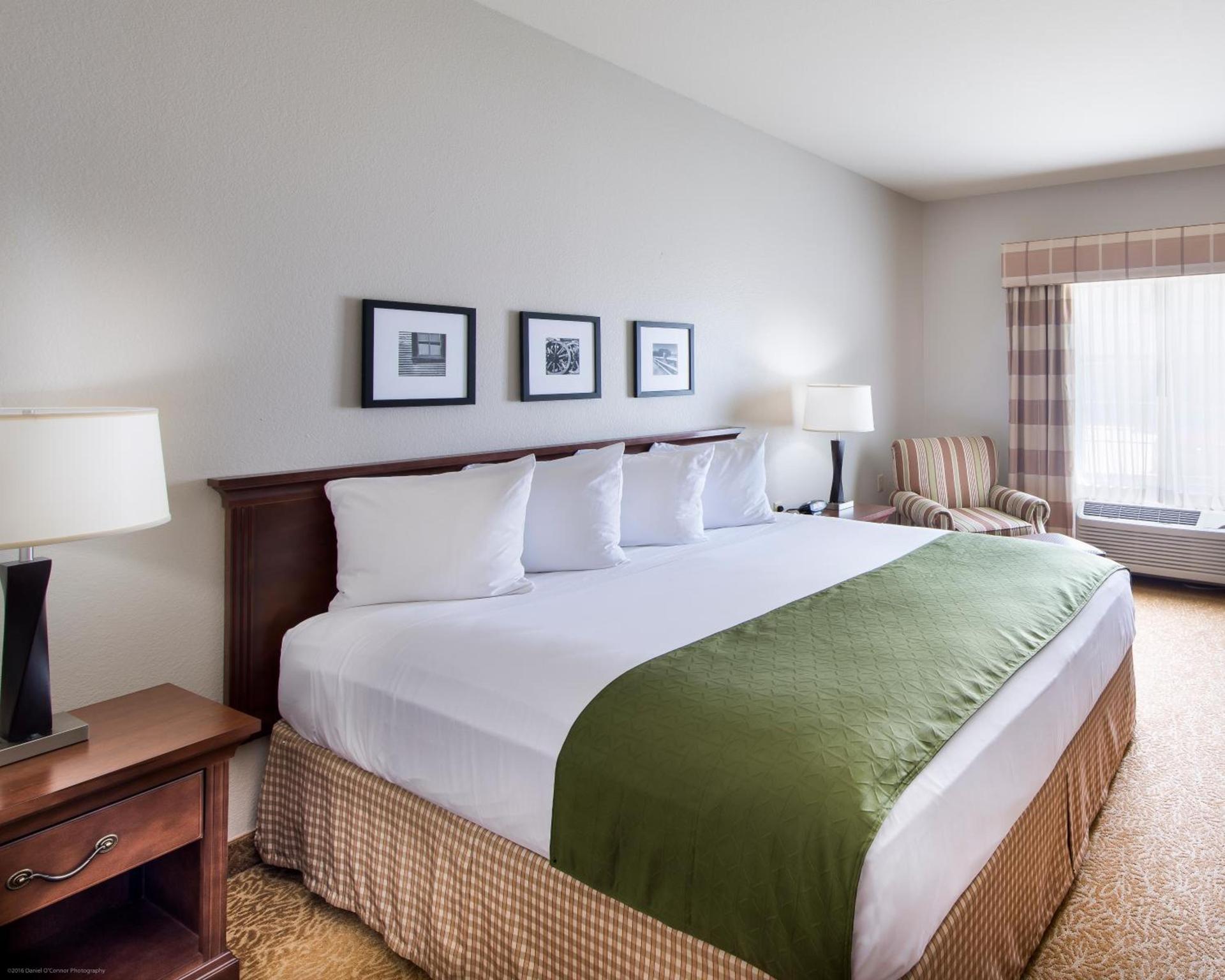 Country Inn & Suites by Radisson, Greeley, CO photo 19