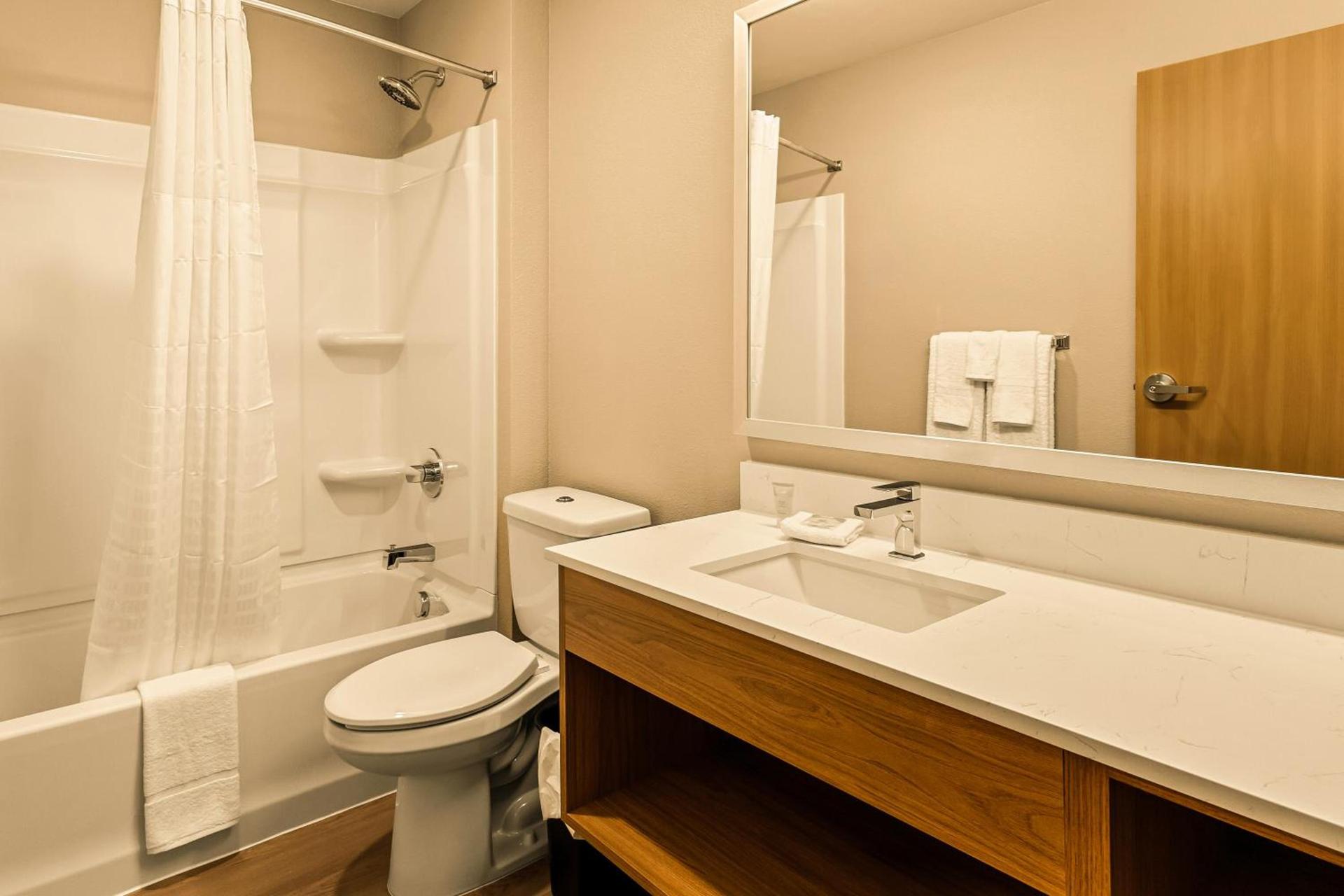 LivAway Suites Orem-Vineyard photo 16