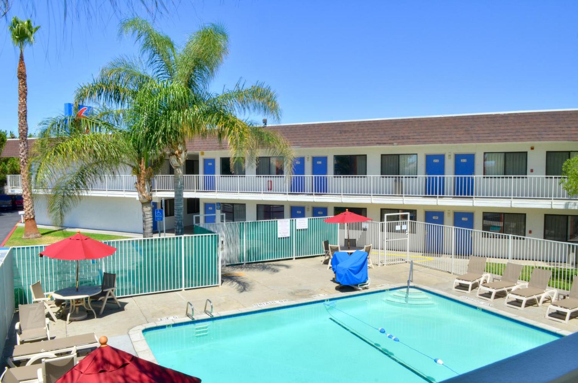 Motel 6 - Santa Nella, on i-5 photo 7