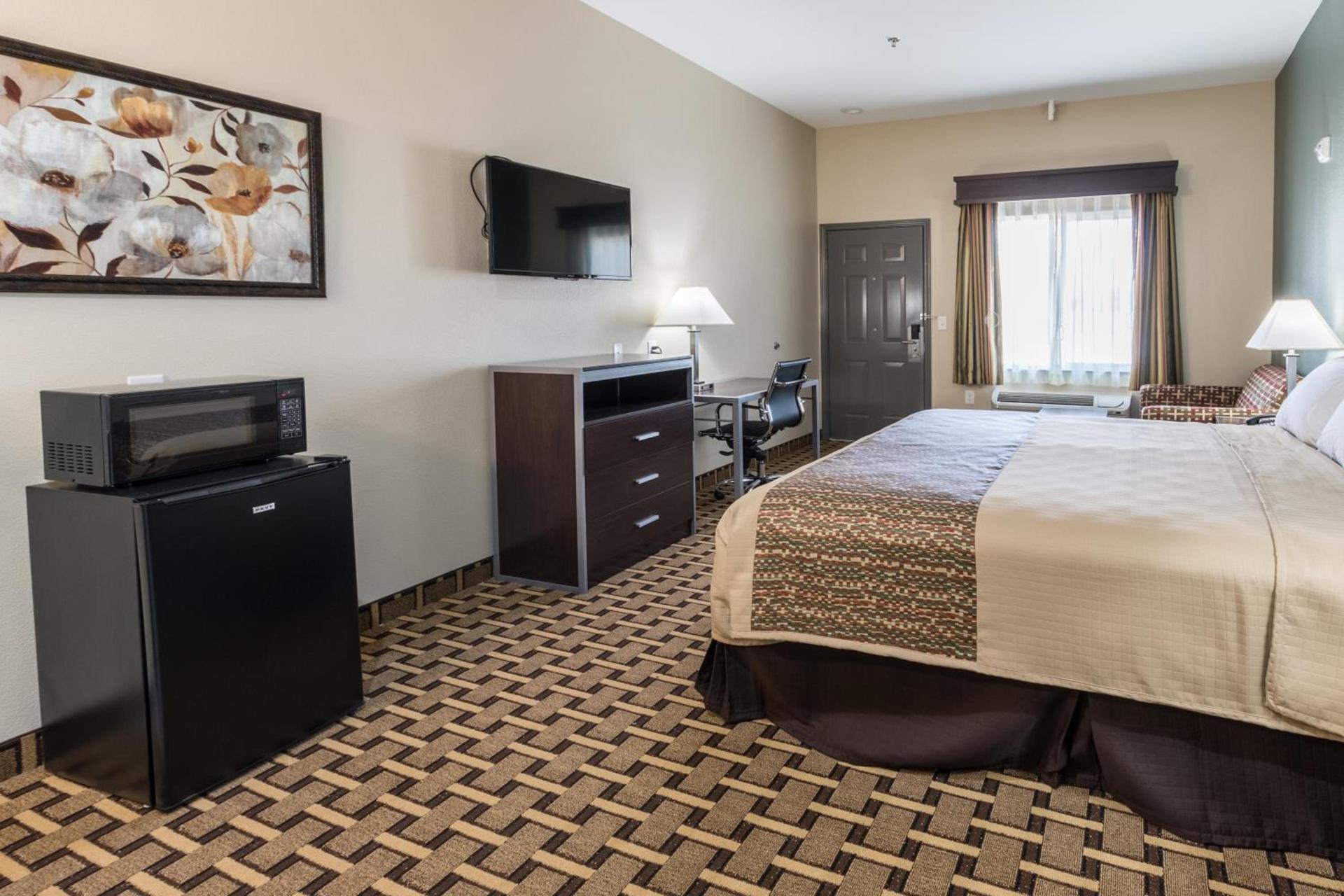 Scottish Inns & Suites photo 19
