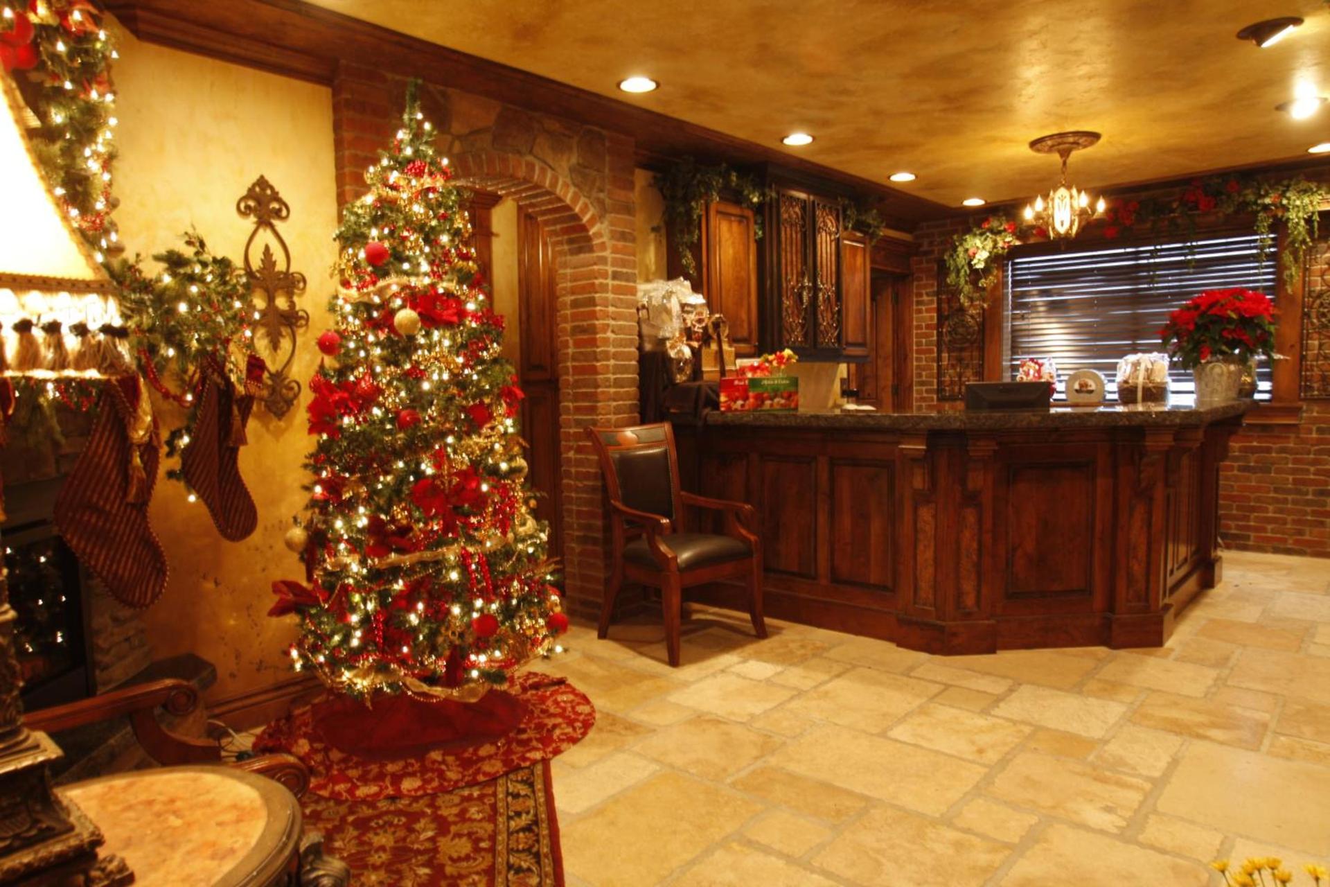Black Swan Inn Luxurious Theme Rooms photo 14