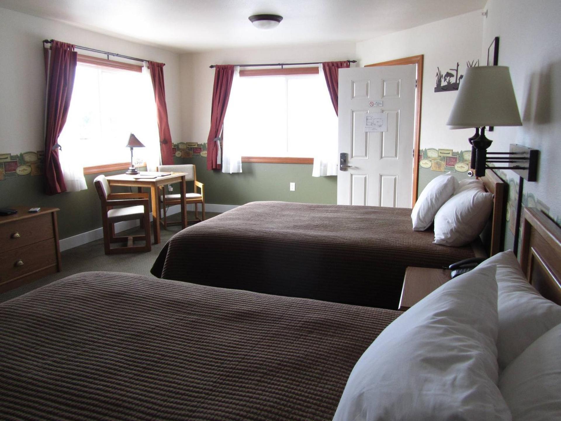 Longliner Lodge and Suites photo 28