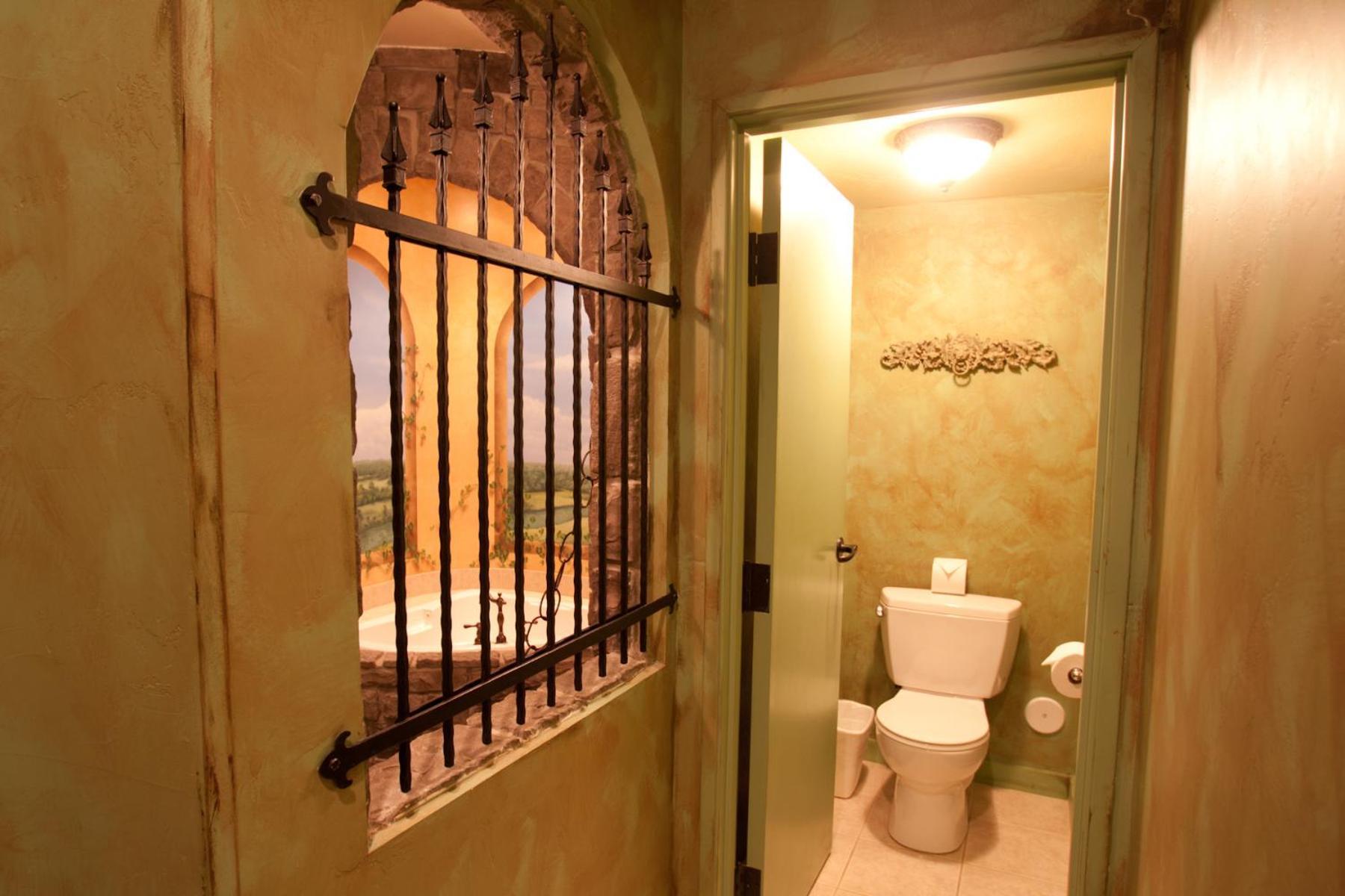 Destinations Inn Theme Rooms photo 18