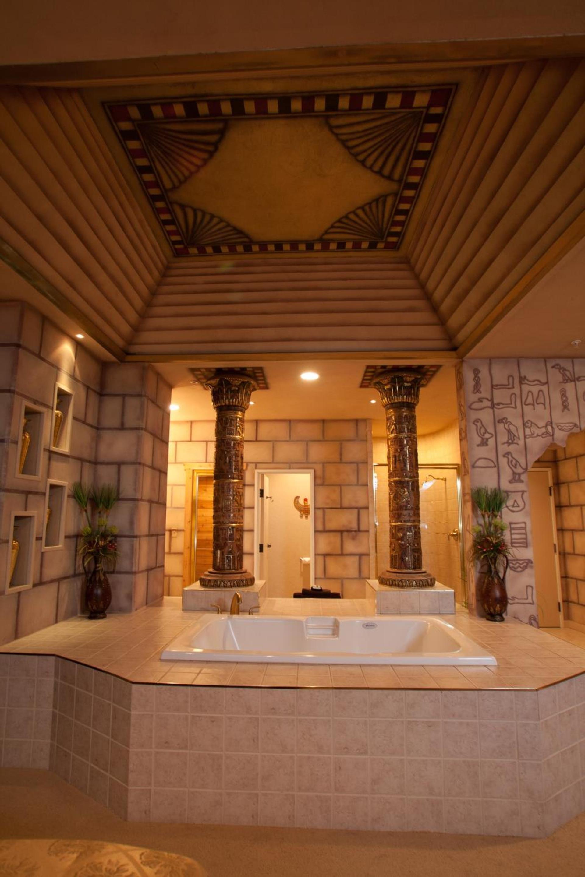 Destinations Inn Theme Rooms photo 15