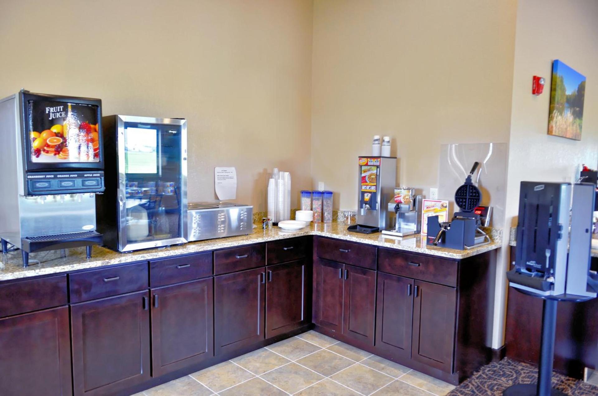Cobblestone Inn & Suites - Monticello photo 20