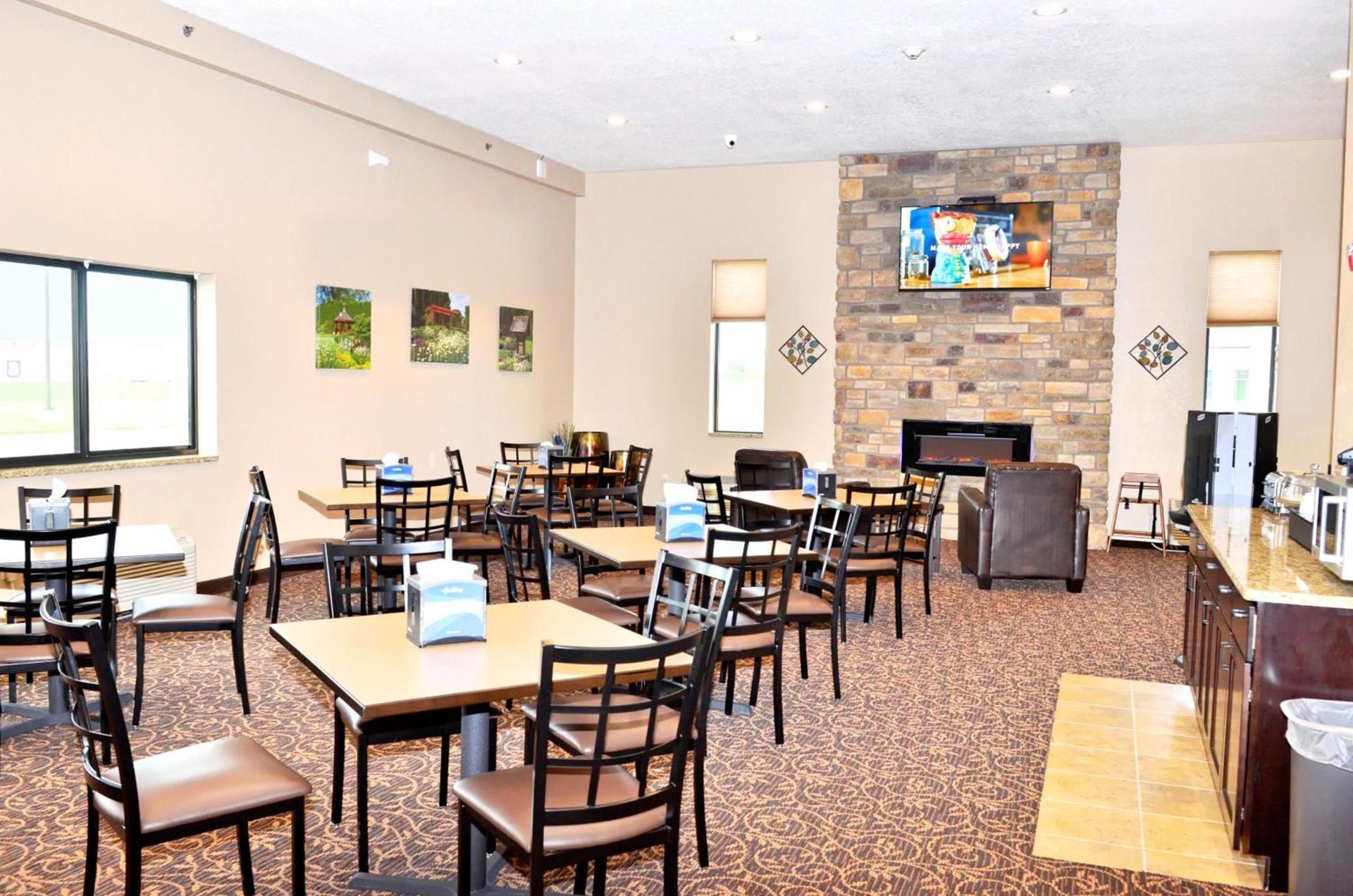 Cobblestone Inn & Suites - Monticello photo 18
