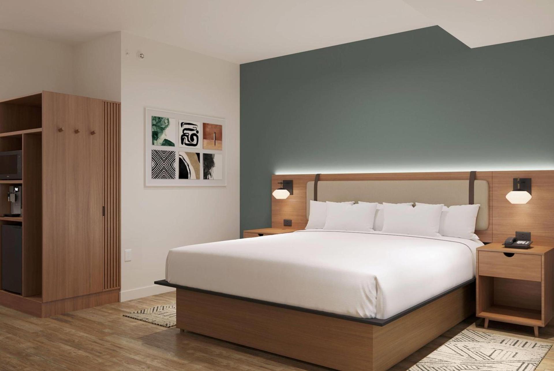 La Quinta Inn & Suites by Wyndham Tracy photo 5