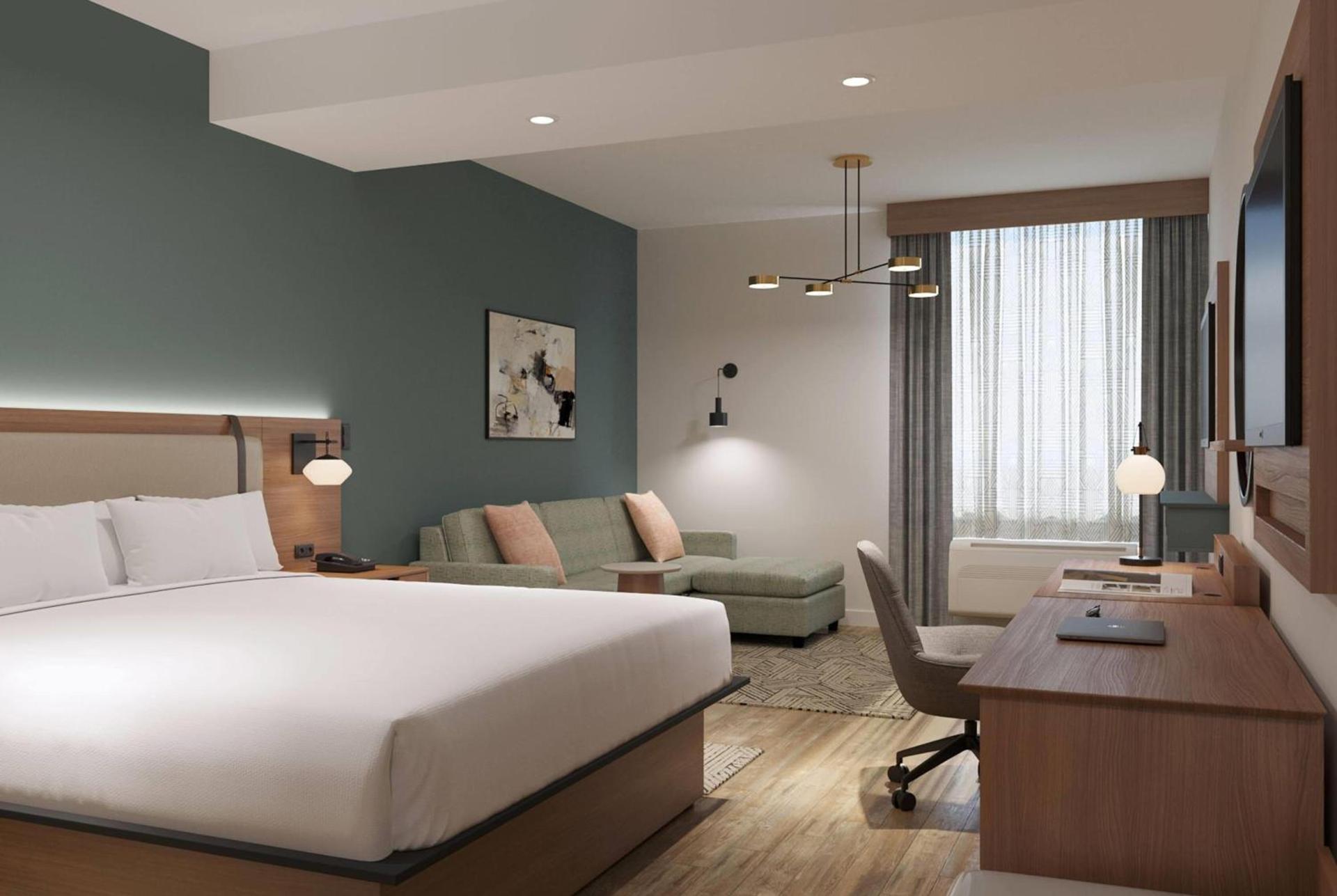 La Quinta Inn & Suites by Wyndham Tracy photo 7