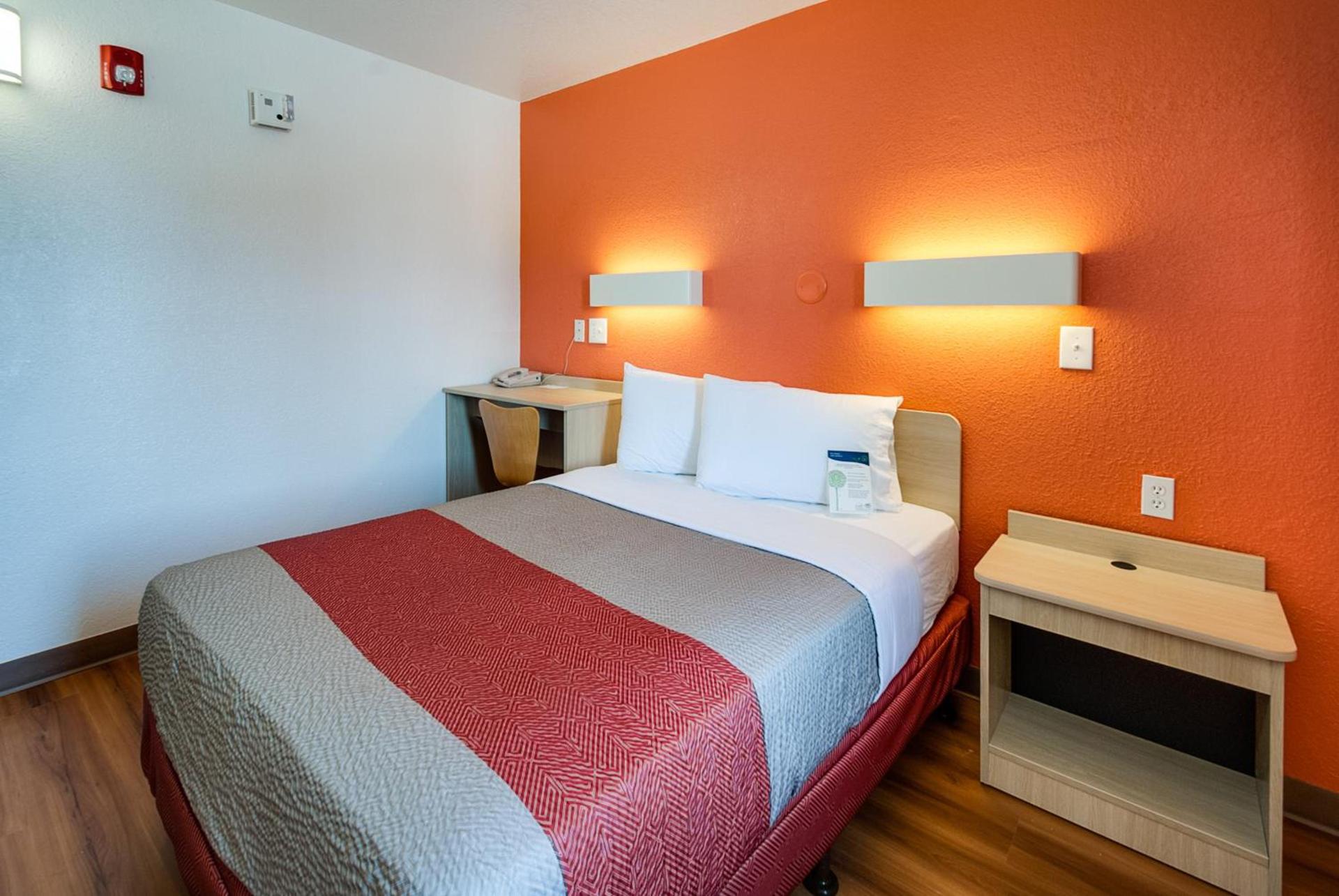 Motel 6-Lenexa, KS - Kansas City Southwest photo 20