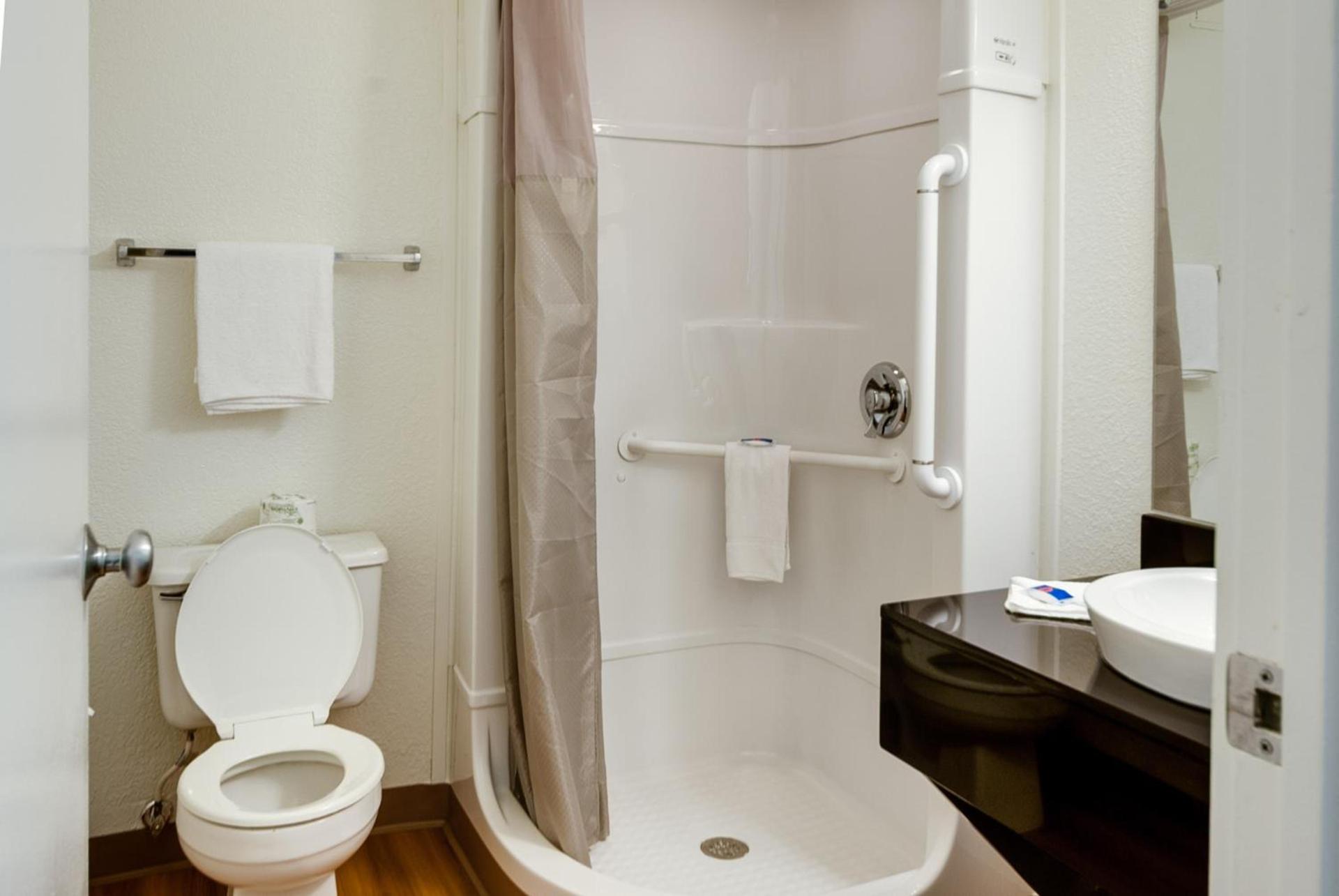 Motel 6-Lenexa, KS - Kansas City Southwest photo 27