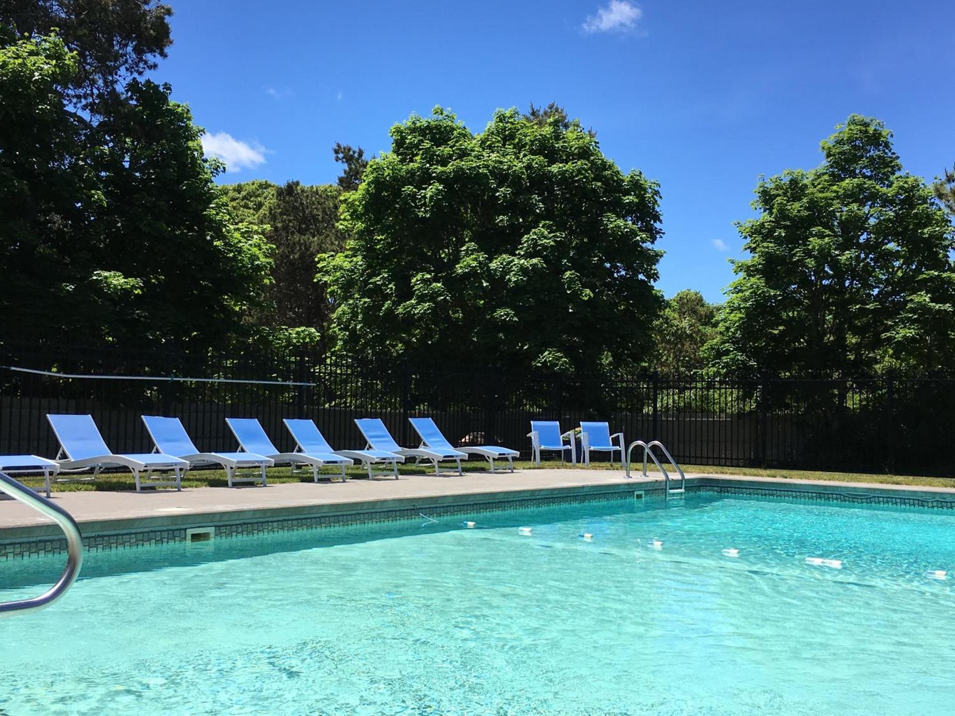 Chatham Seafarer Inn photo 15