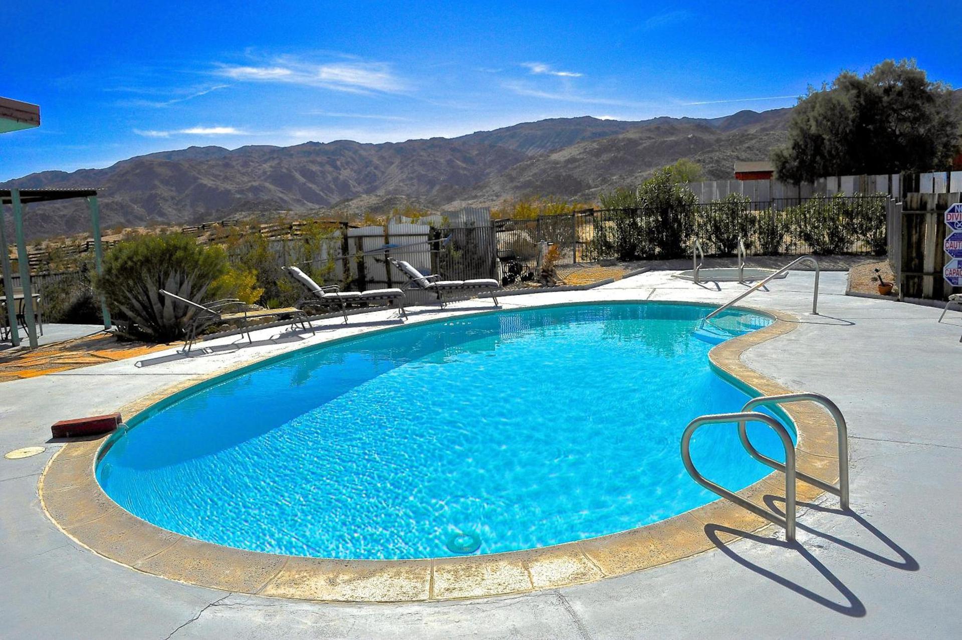 Harmony Motel photo 27