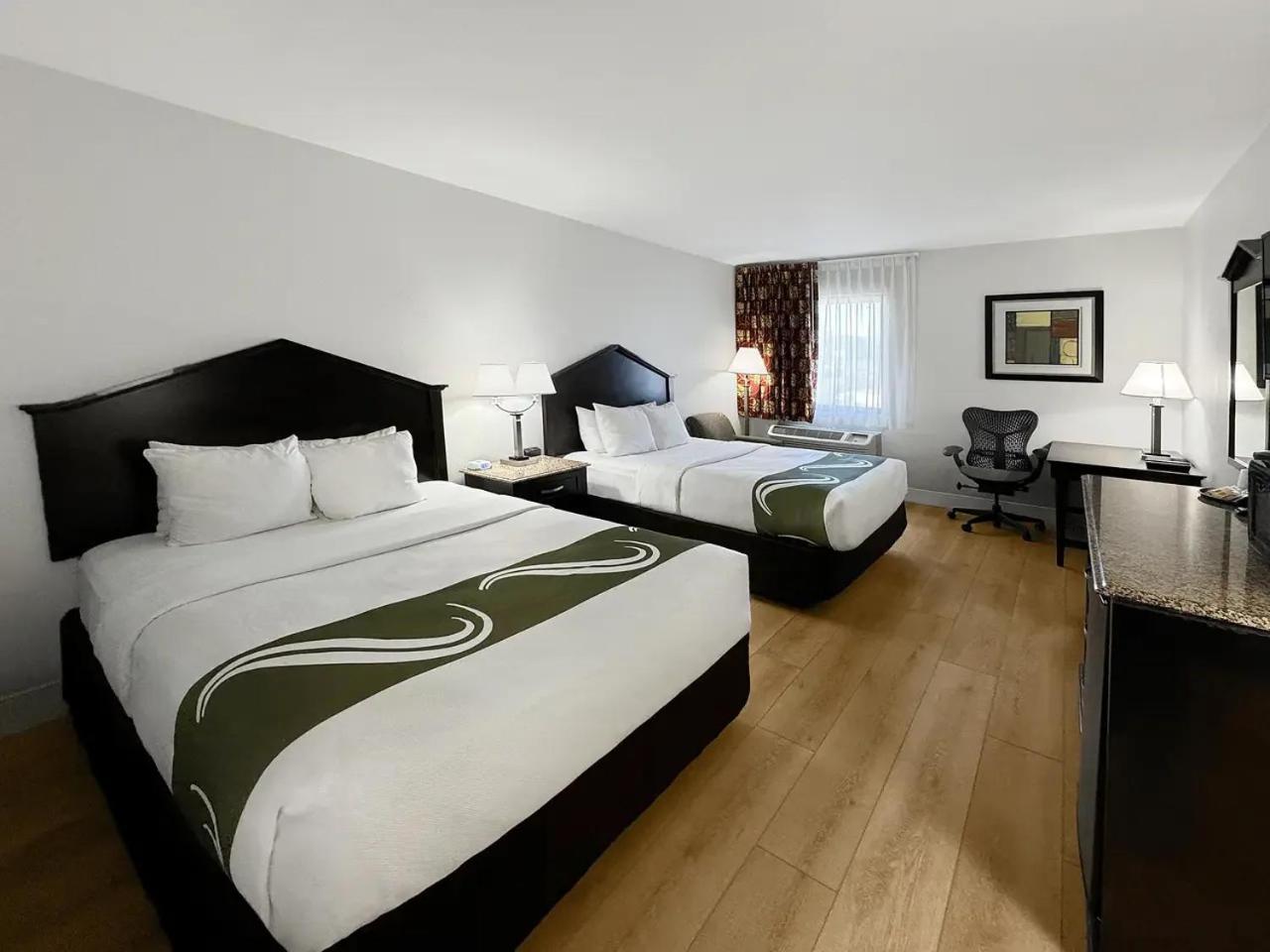1734 West Hotel photo 4