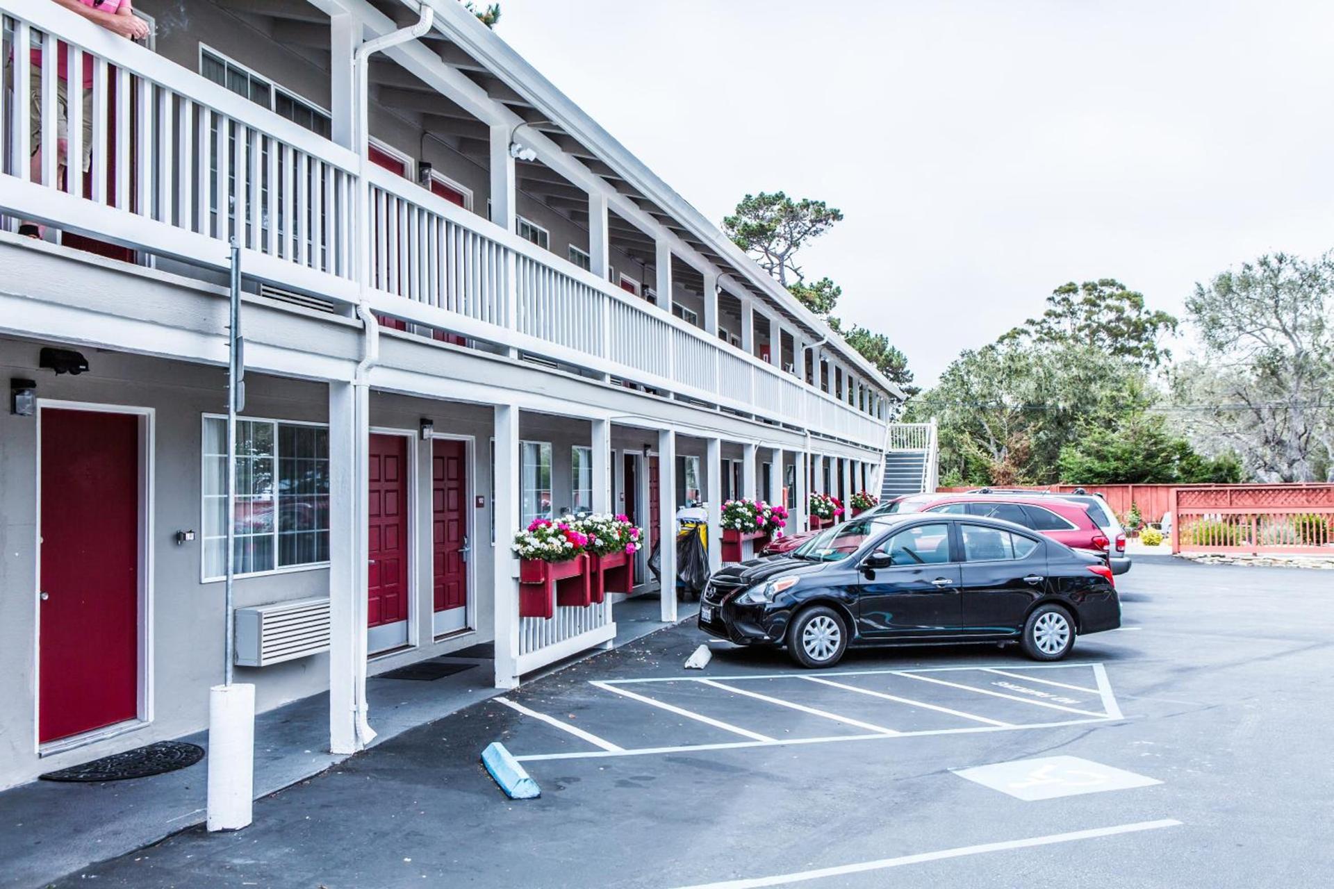 Pelican Inn photo 68