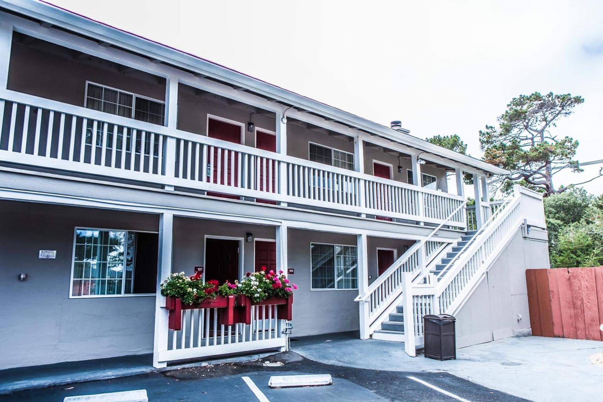Pelican Inn photo 69