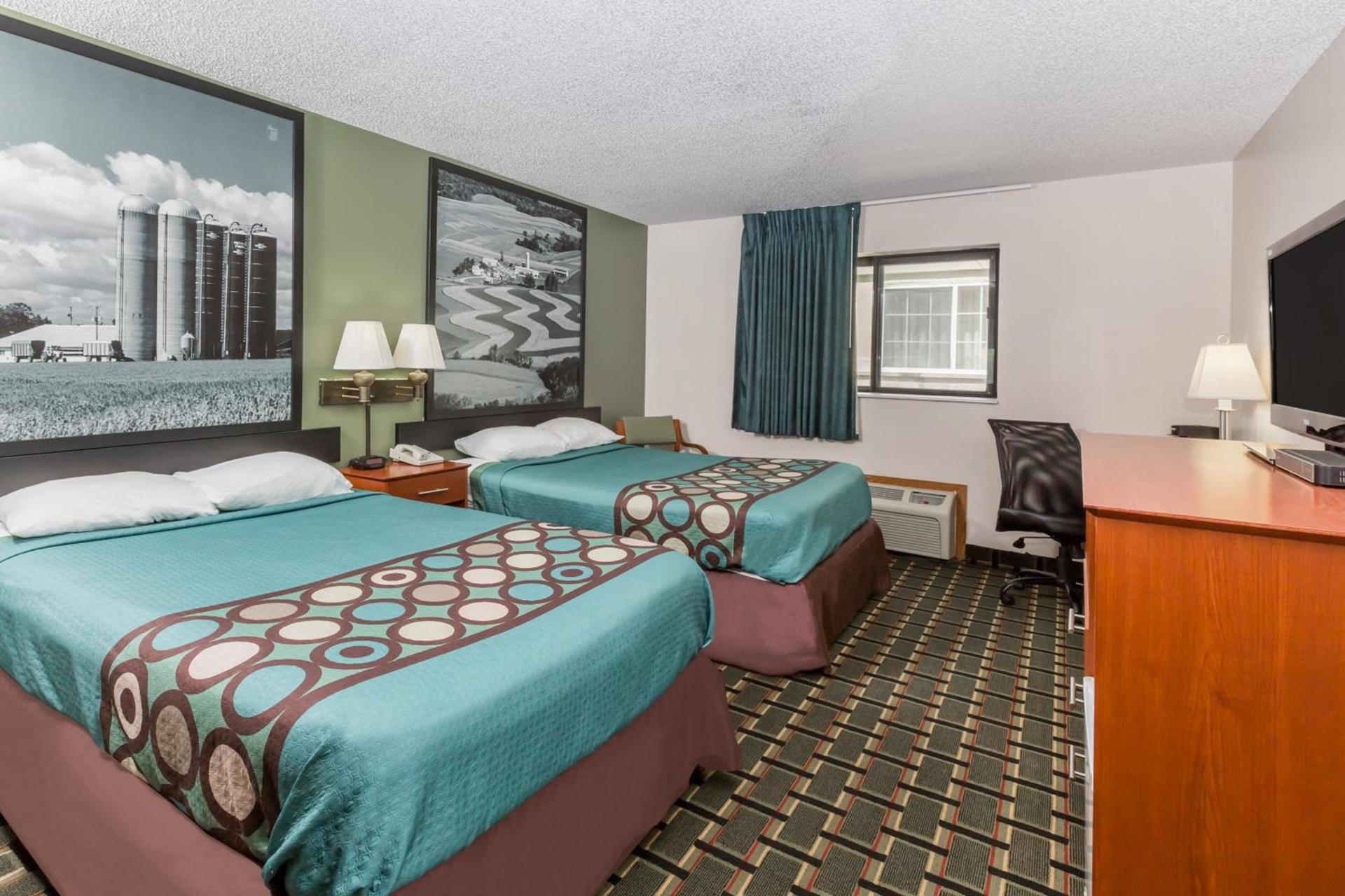 Super 8 by Wyndham Osceola IA photo 35