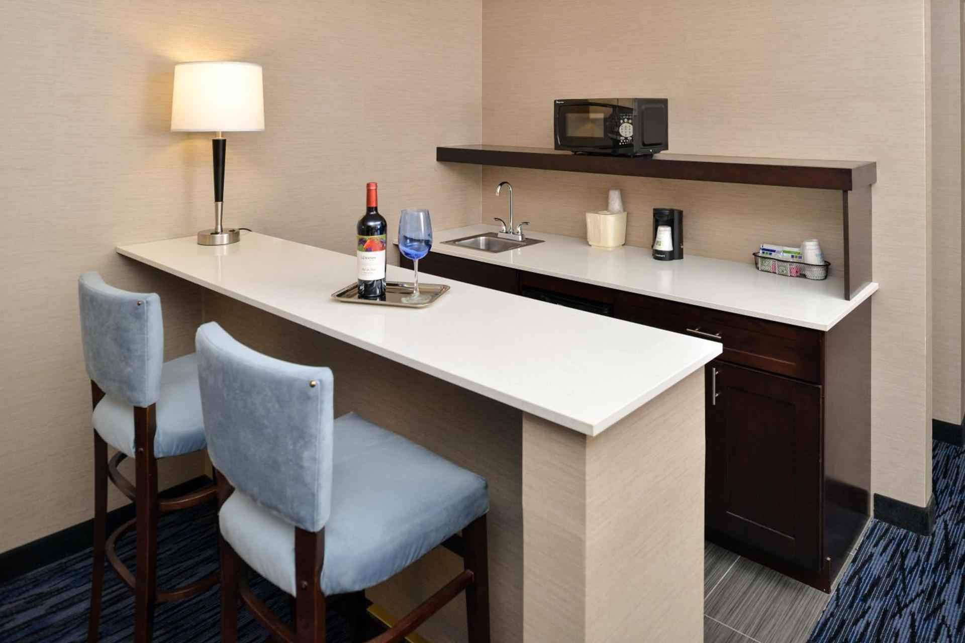 Holiday Inn Express & Suites Peekskill-Lower Hudson Valley by IHG photo 10