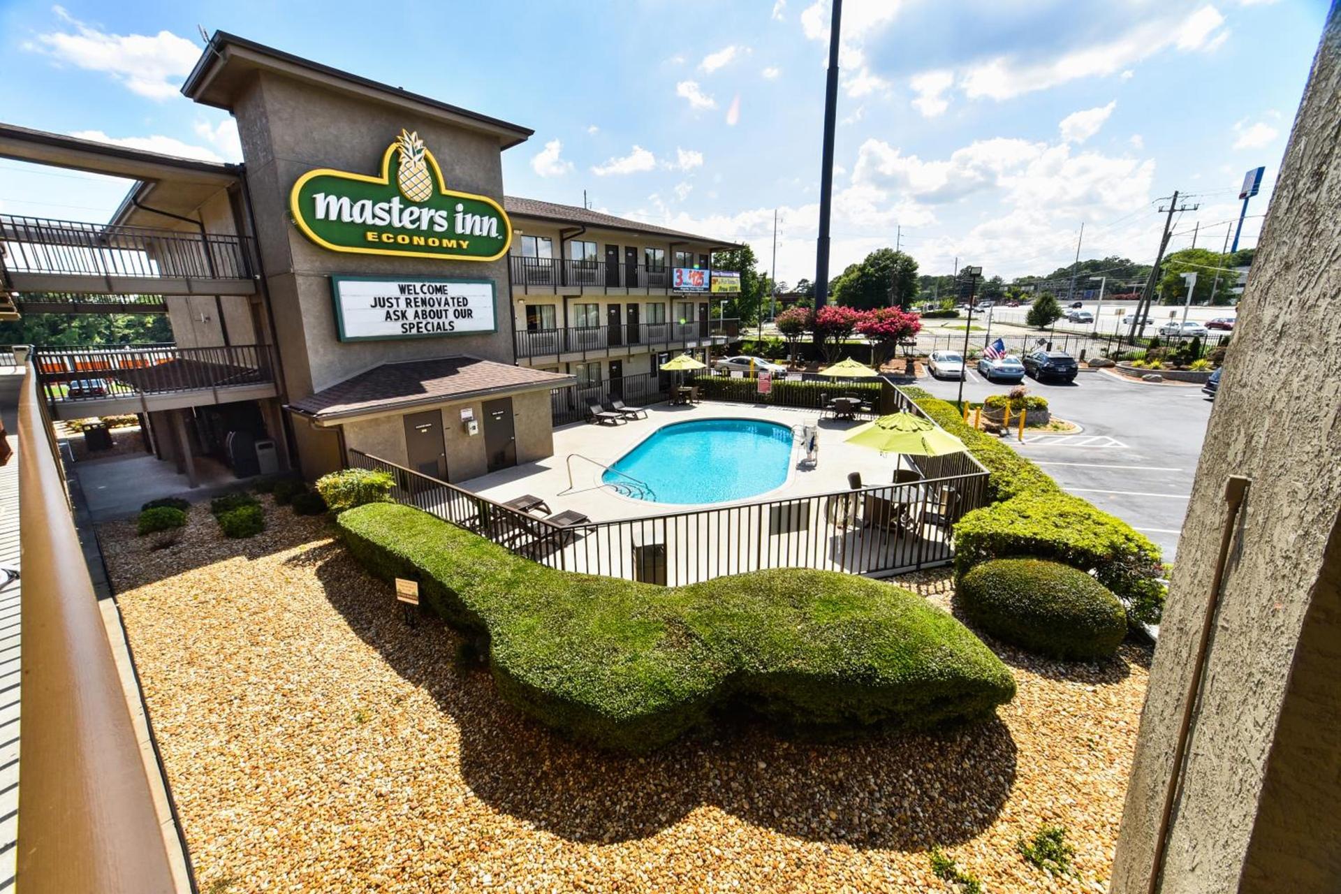 Masters Inn Tucker photo 14
